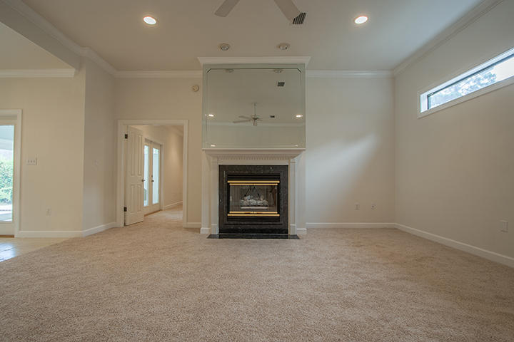 DEERWOOD, DEERWOOD DR. - Residential