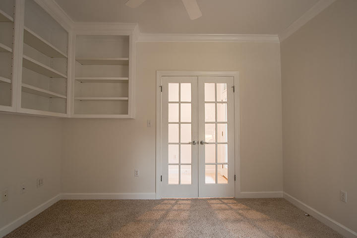 DEERWOOD, DEERWOOD DR. - Residential