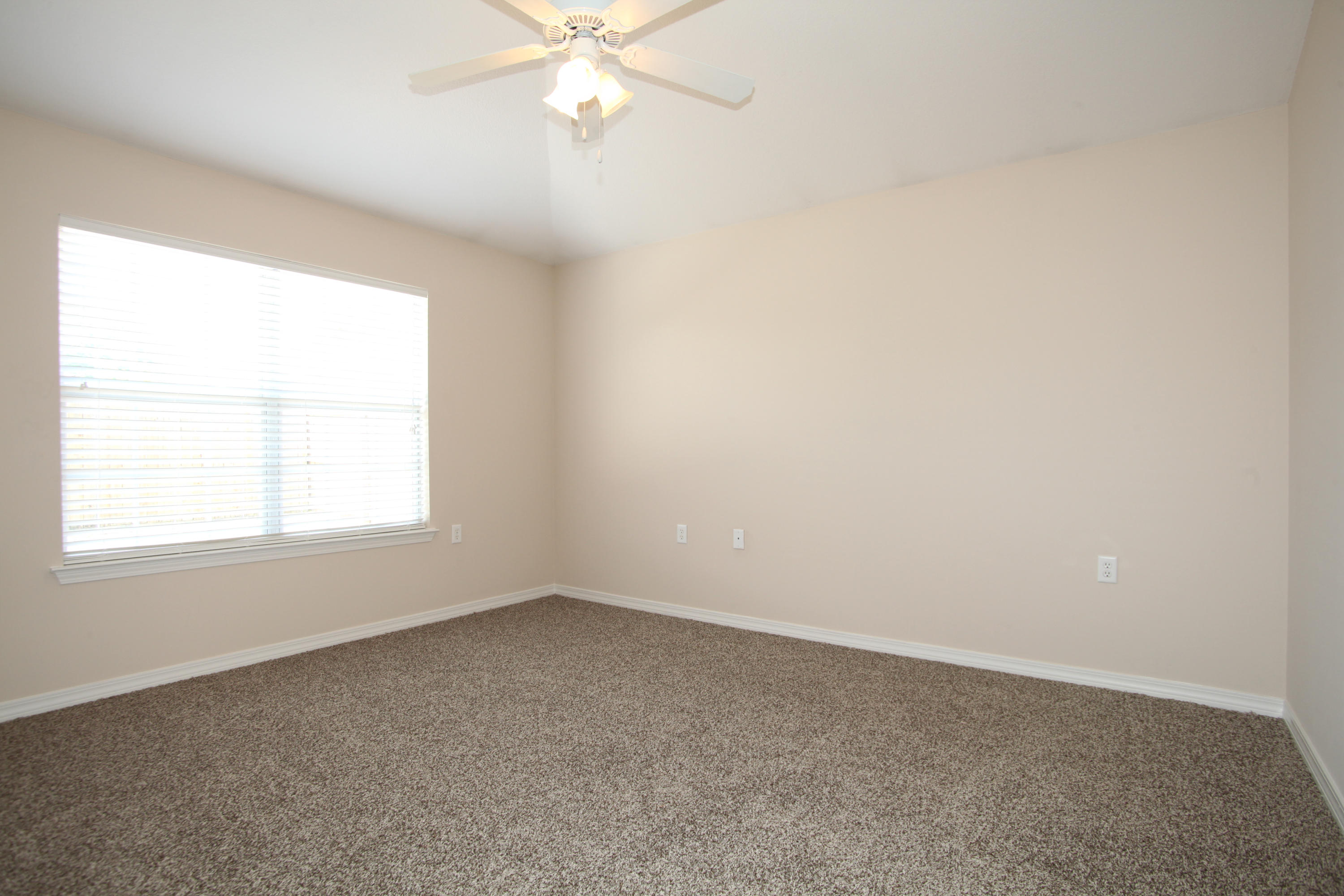 SHADOW LAKES - Residential