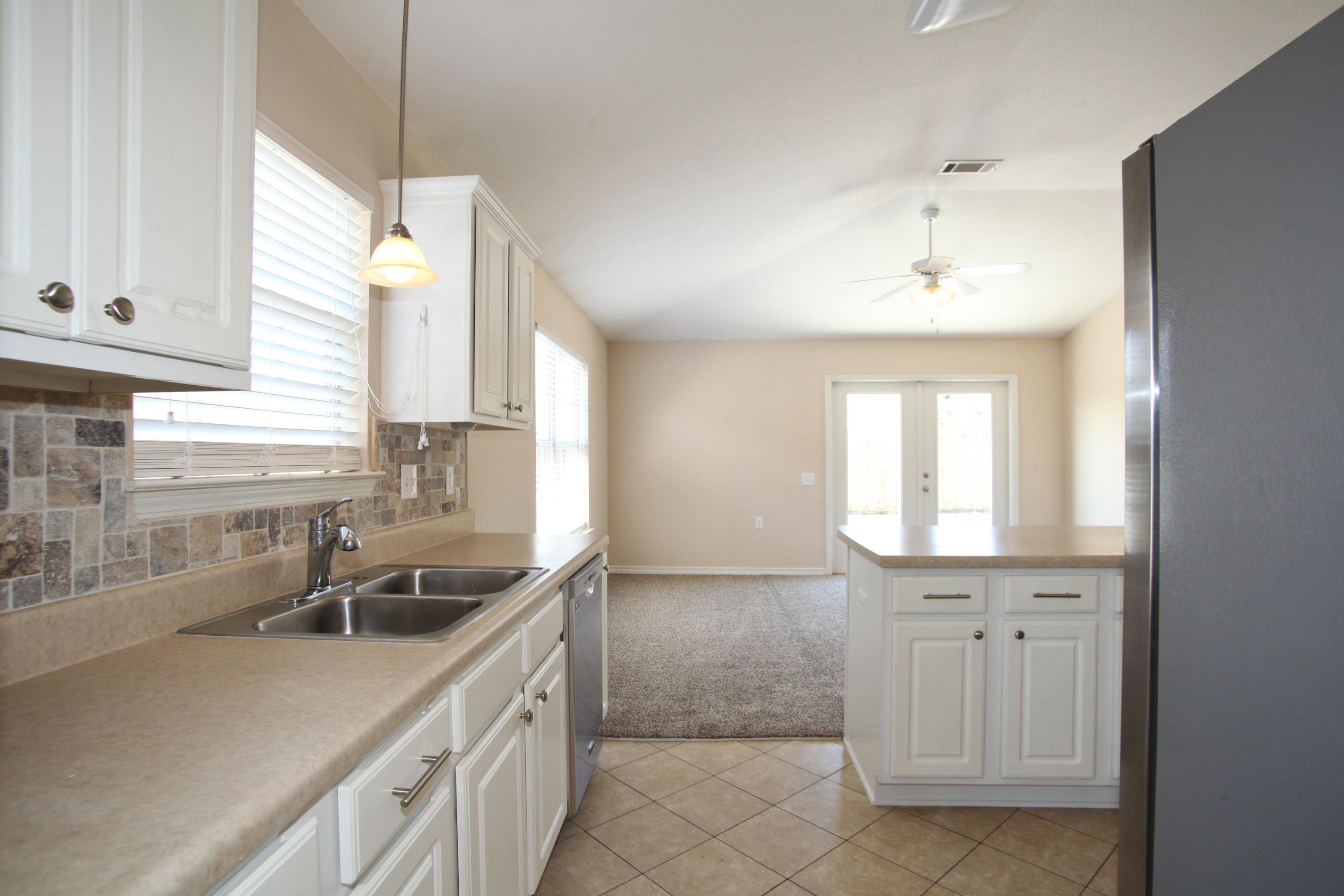 SHADOW LAKES - Residential