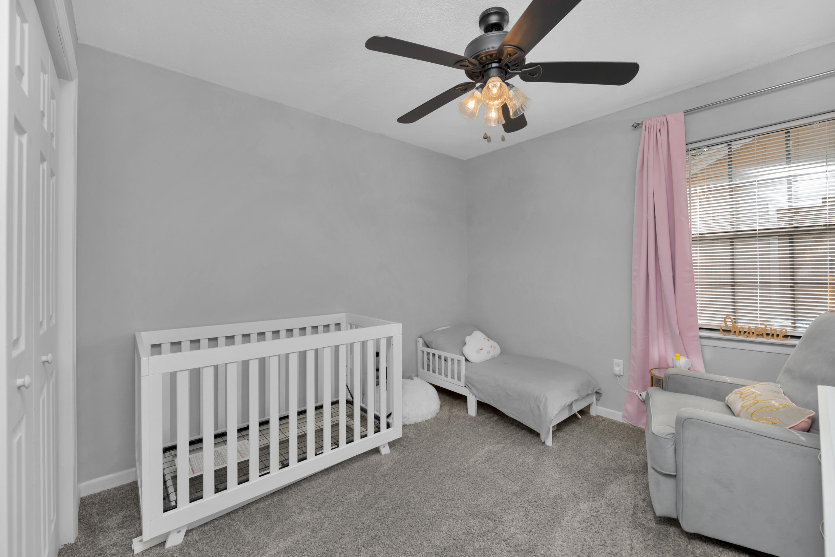 HIDDEN TRAILS PH 1 - Residential