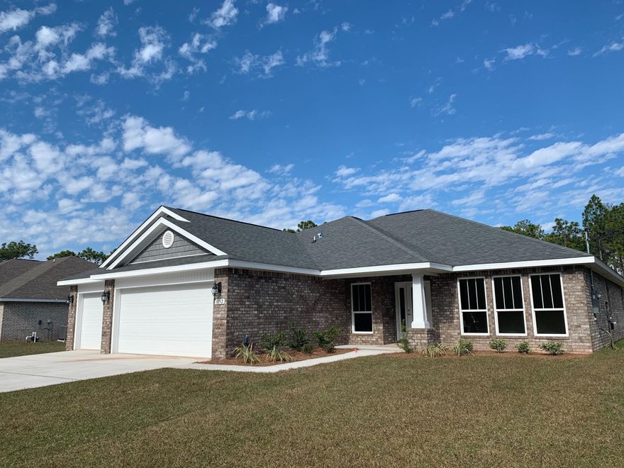 COMPLETE & READY! HOME NOW INCLUDES LANAI & IRRIGATION/LAWN PUMP/ WELL. TEXT AGENT FOR SHOWING INSTRUCTIONS. Home sits on 1/2 acre sewer lot. The first thing you notice when you walk into the Port Royal floor plan is the open concept and tall 10' ceilings. Bull nosed corners in the family areas tall baseboards & ceilings define the interior space. Granite kitchen counter tops and large granite island look into the Family Room. The Morning Room can be an extension of the Master Suite, Game Room or space to relax and entertain. Split floor plan provides Master Bedroom and Large Master Bathroom privacy. Master Bathroom has large walk in tile shower, soaking tub and granite vanity with double sinks. Flex room could function as a 5th bedroom, office or playroom. Builders warranty provided