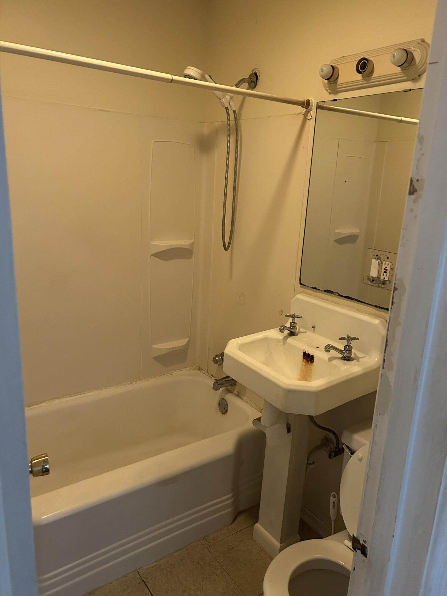 VALPARAISO PLAT 01 - Residential