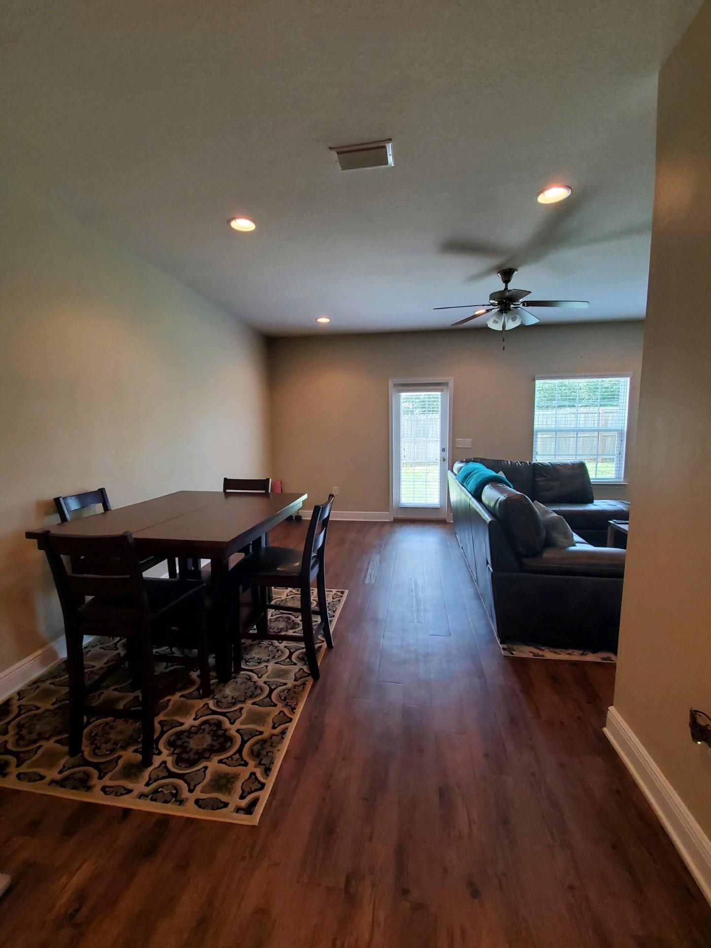 IRON HORSE T/H PH 1 - Residential