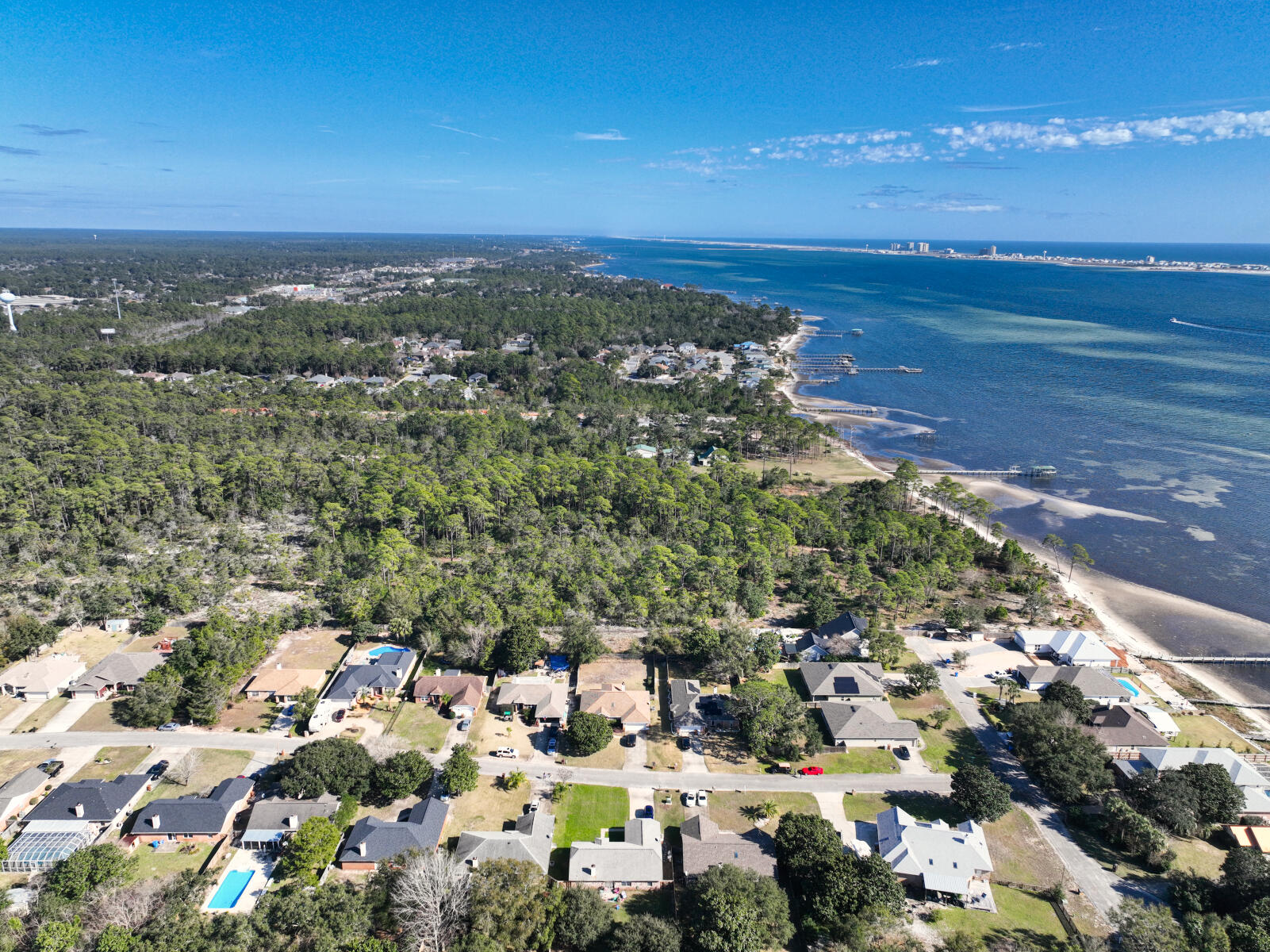 LEGEND COVE - Residential