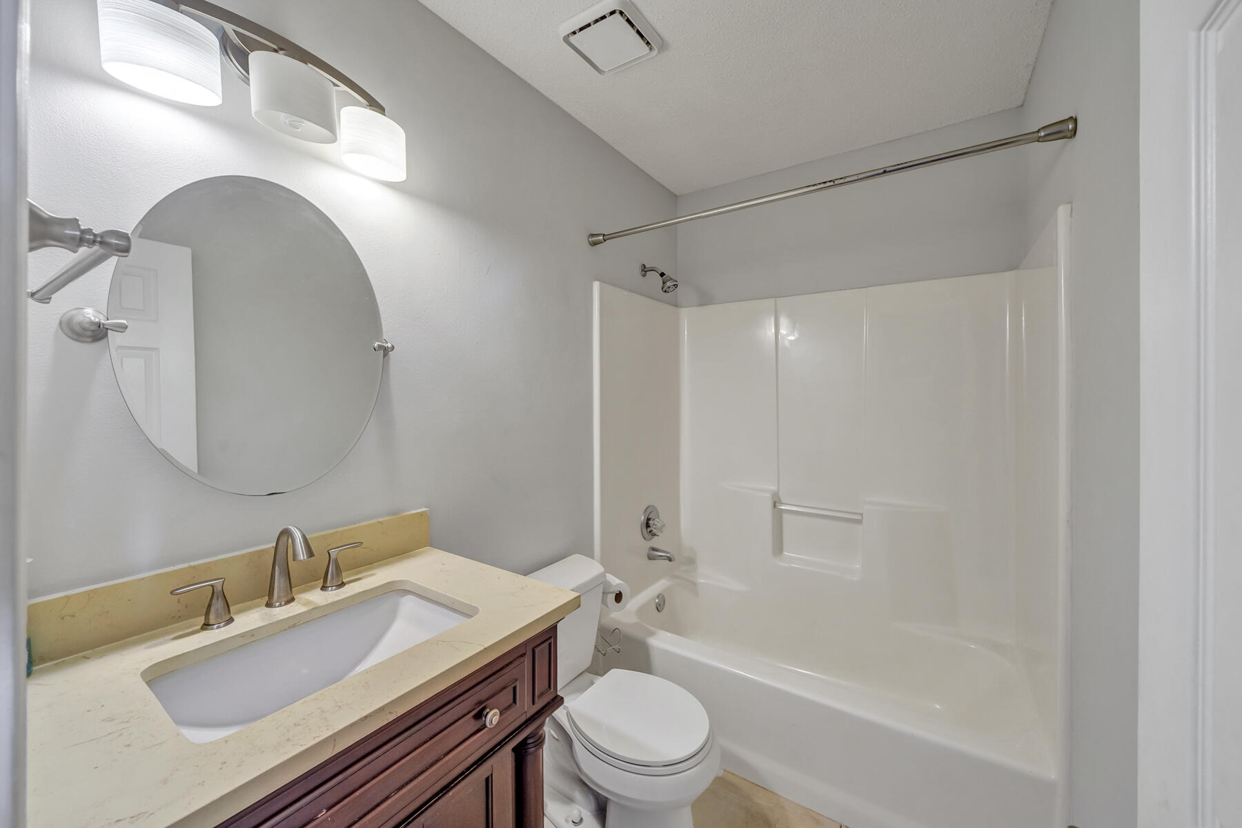 LEGEND COVE - Residential