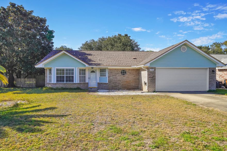 Charming 3 bedroom 2 bath home in Legend Cove Subdivision on Southside of Hwy 98, with water access to the Santa Sound. You'll be impressed with this home, featuring granite countertops, wood flooring, fireplace and an awesome Florida room making this home feel much larger. New roof in 2017.
Home is walking distance to the neighborhood water access. Grab your kayak or Stand Up Paddle board and enjoy our beautiful Santa Rosa Sound. The large back yard makes for a great place to add a swing set or play ball with the kids.  Come by and check out this cute home. Washer and Dryer will convey