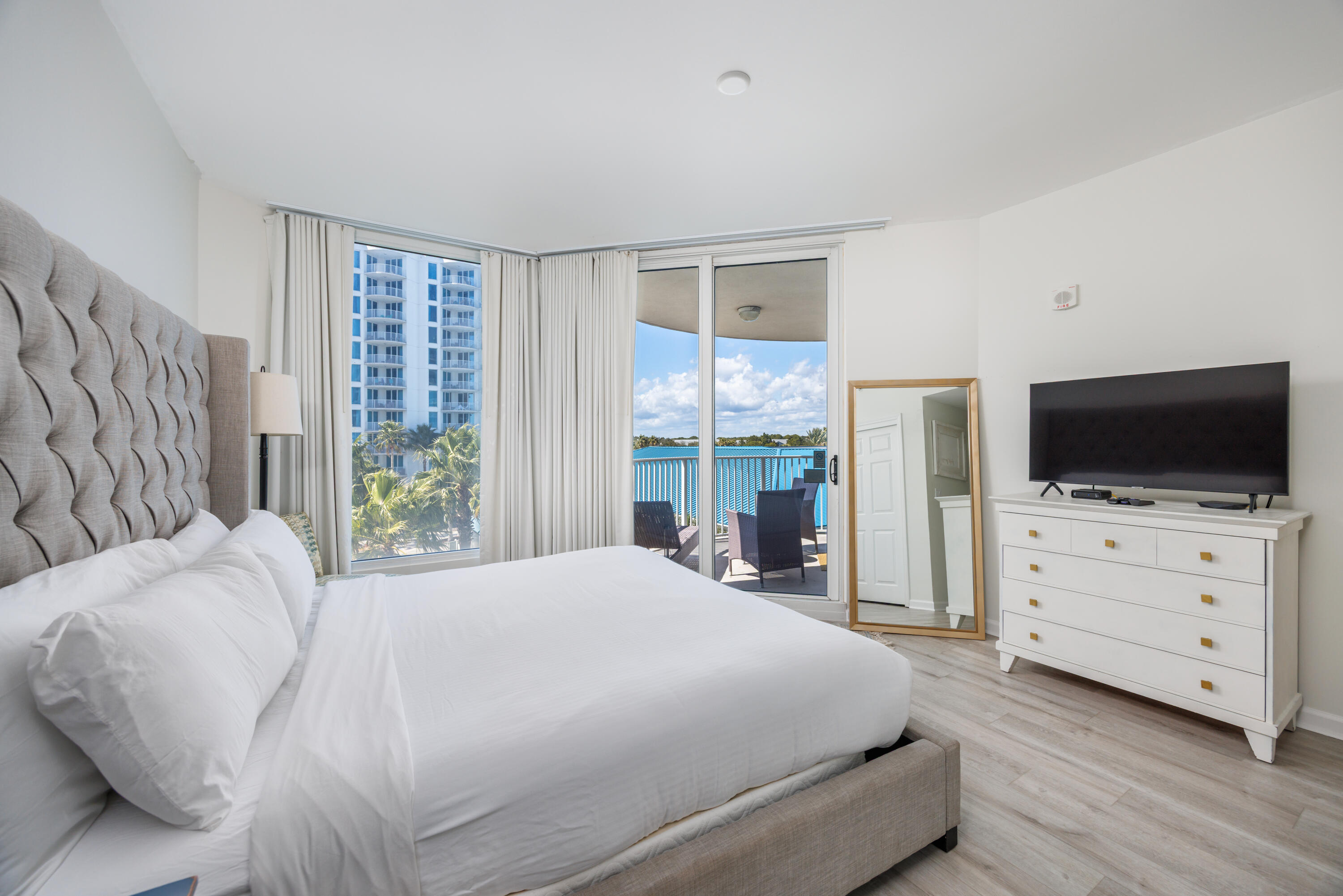 THE PALMS OF DESTIN - Residential