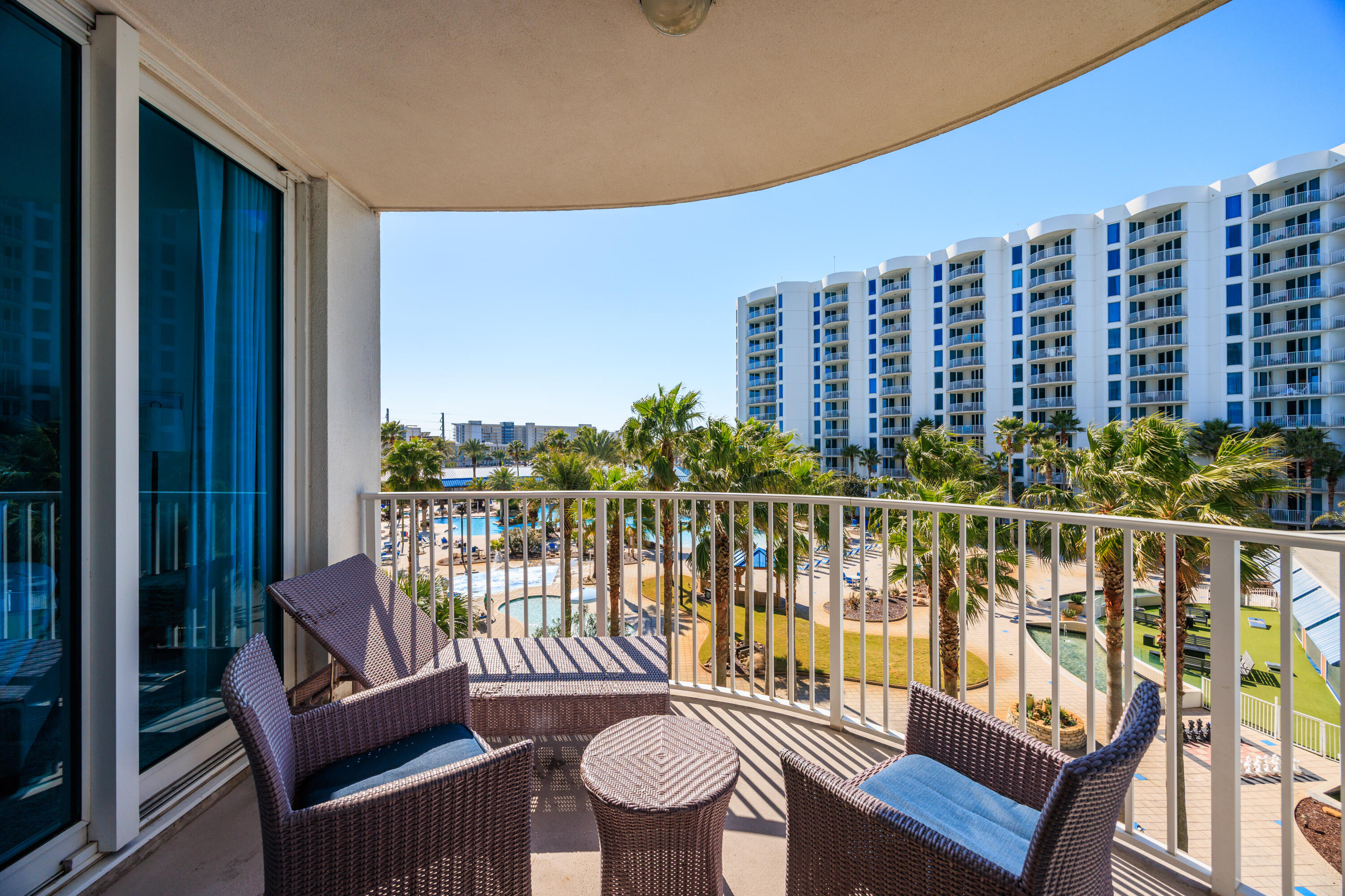 THE PALMS OF DESTIN - Residential