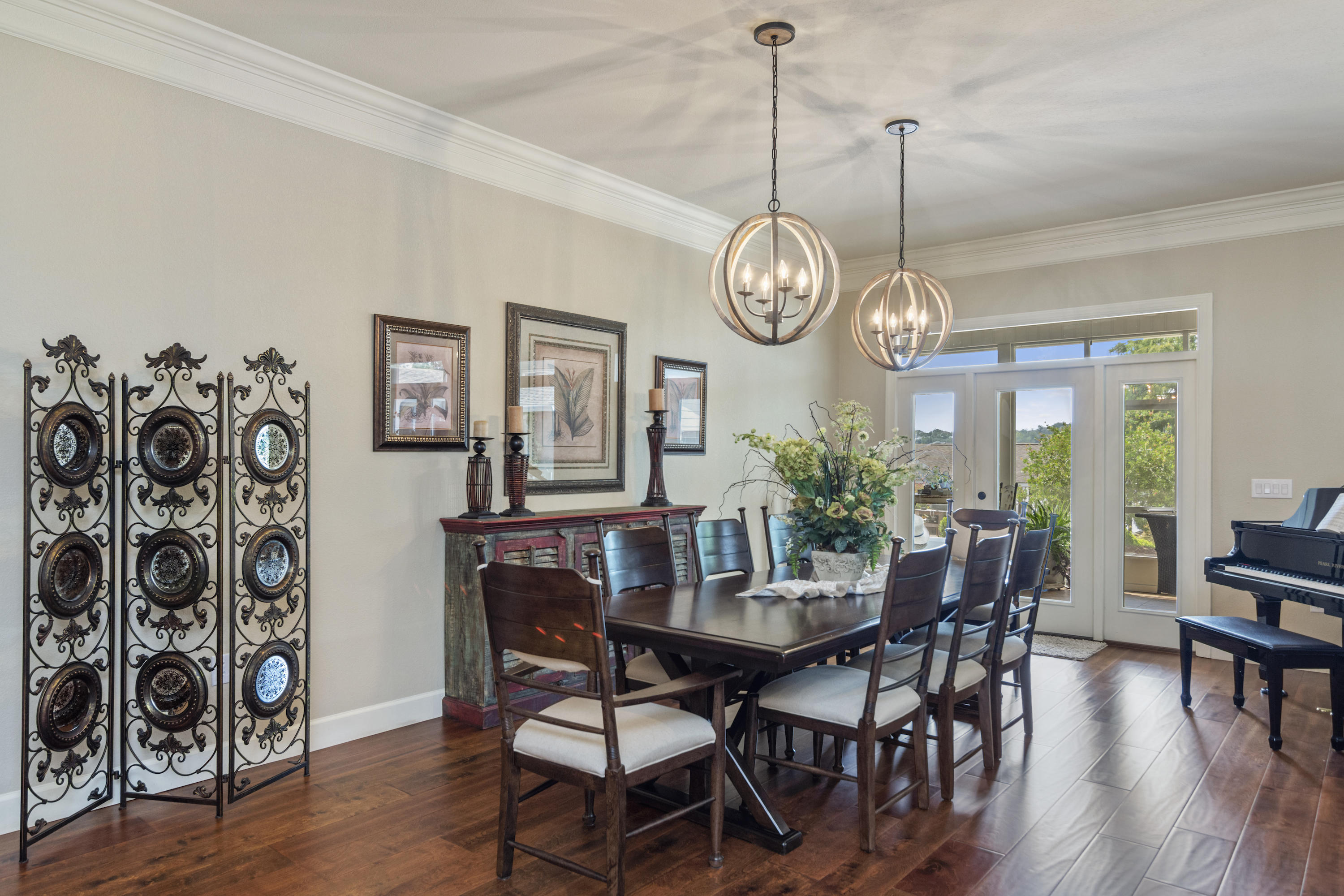 METES & BOUNDS - Residential