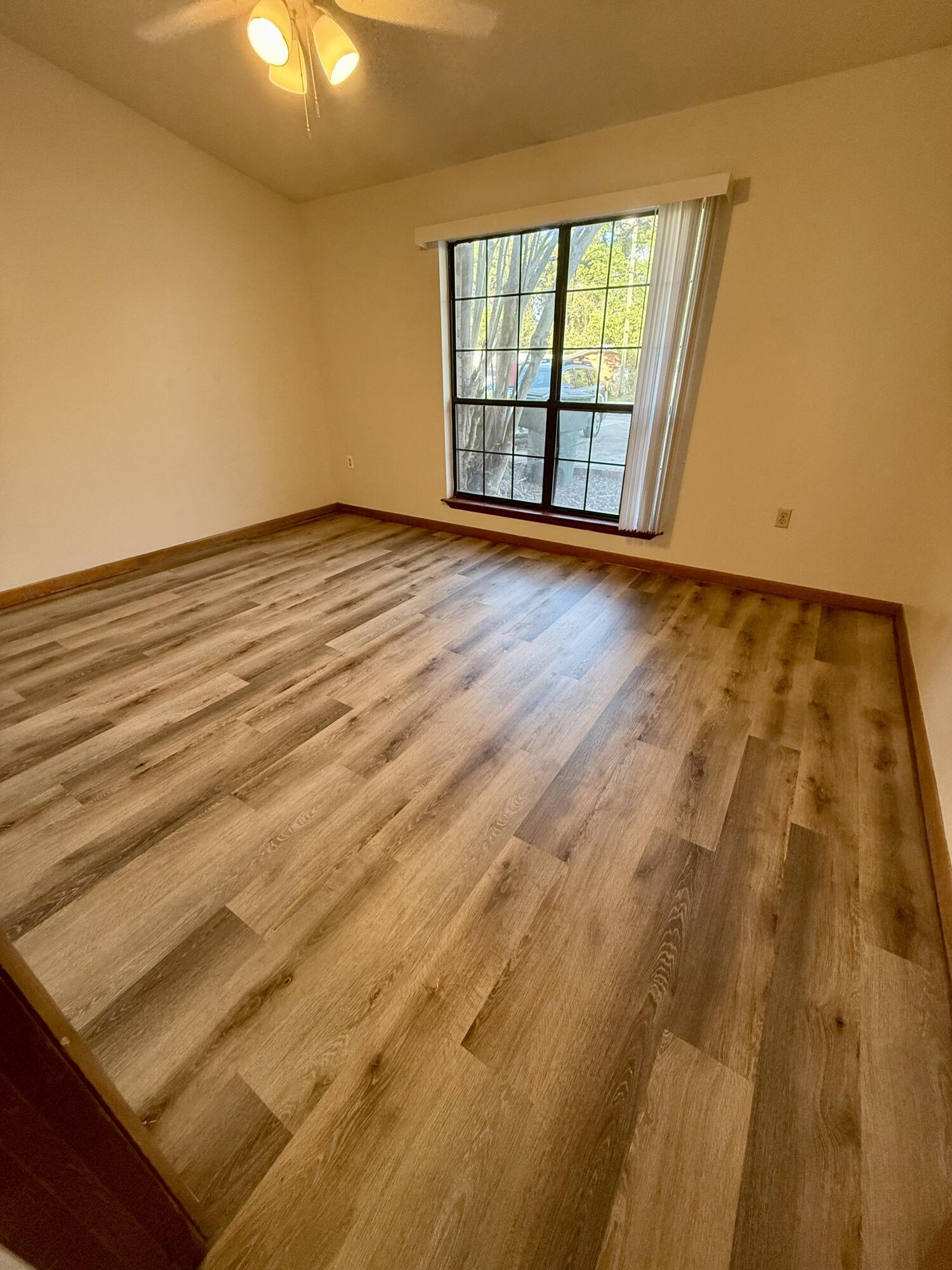 DOWNTOWNER - Residential Lease