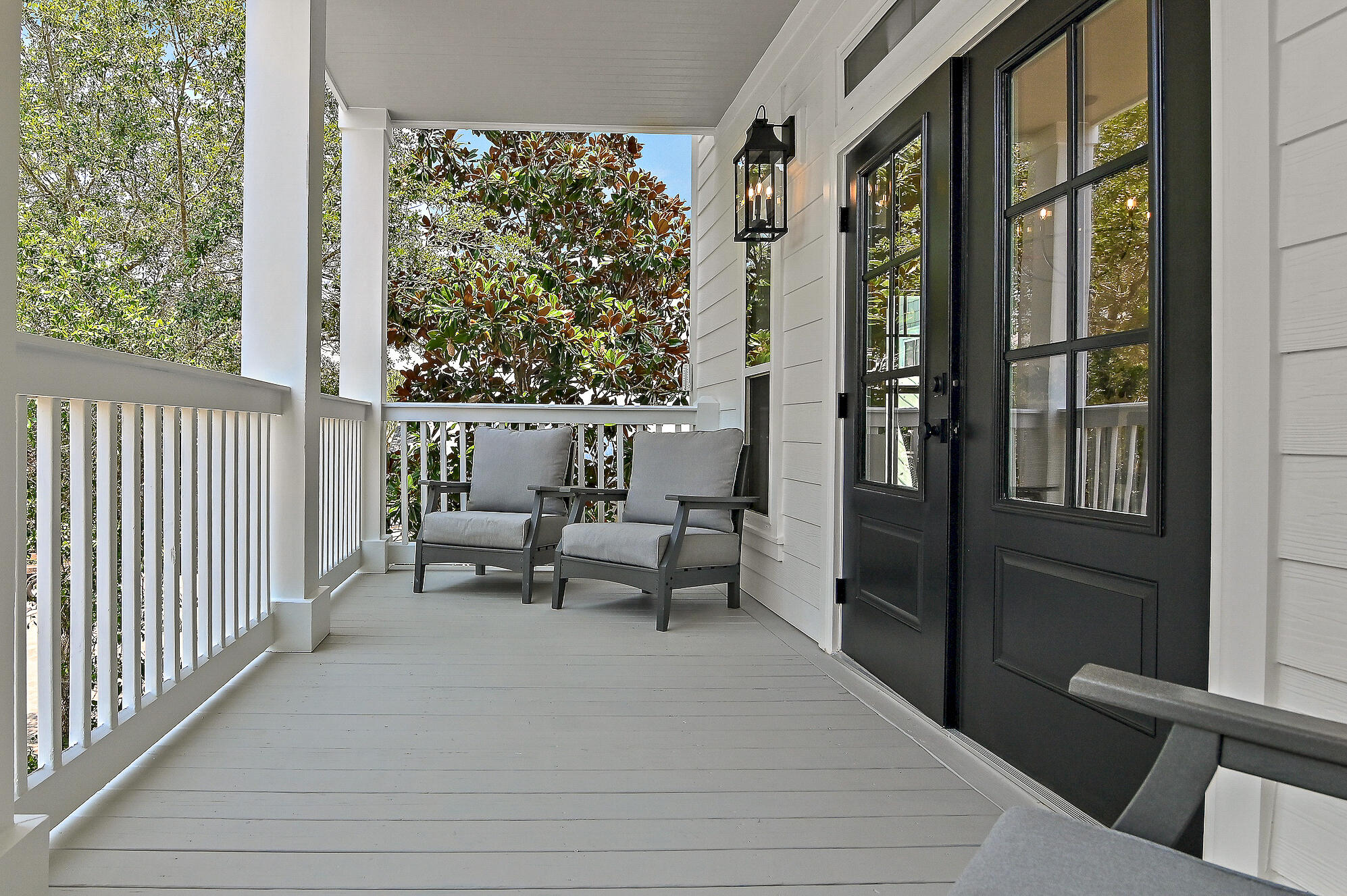 COTTAGES AT EASTERN LAKE - Residential