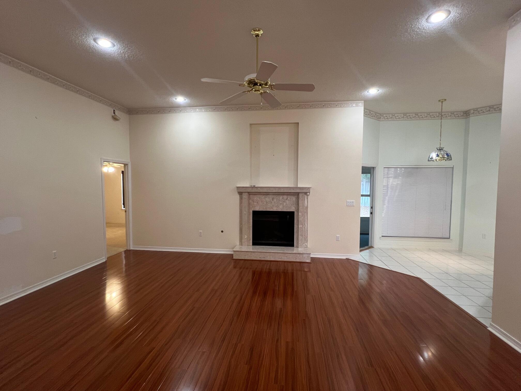 PAGE PLACE 3 PH 2 - Residential