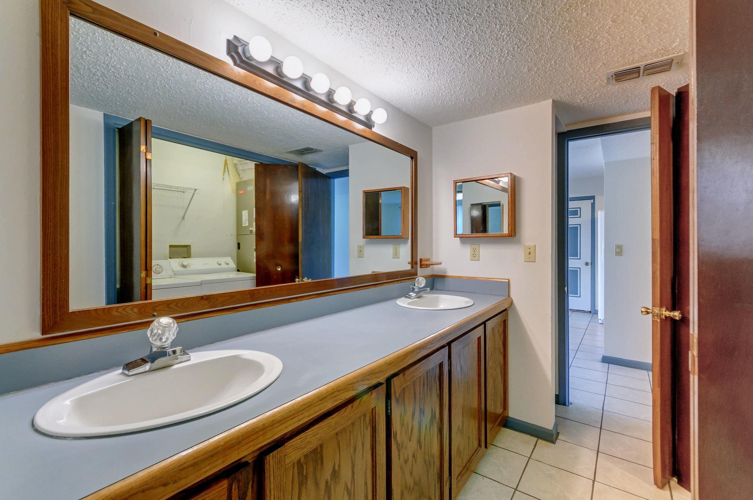 EASTWOOD 5TH ADDN - Residential