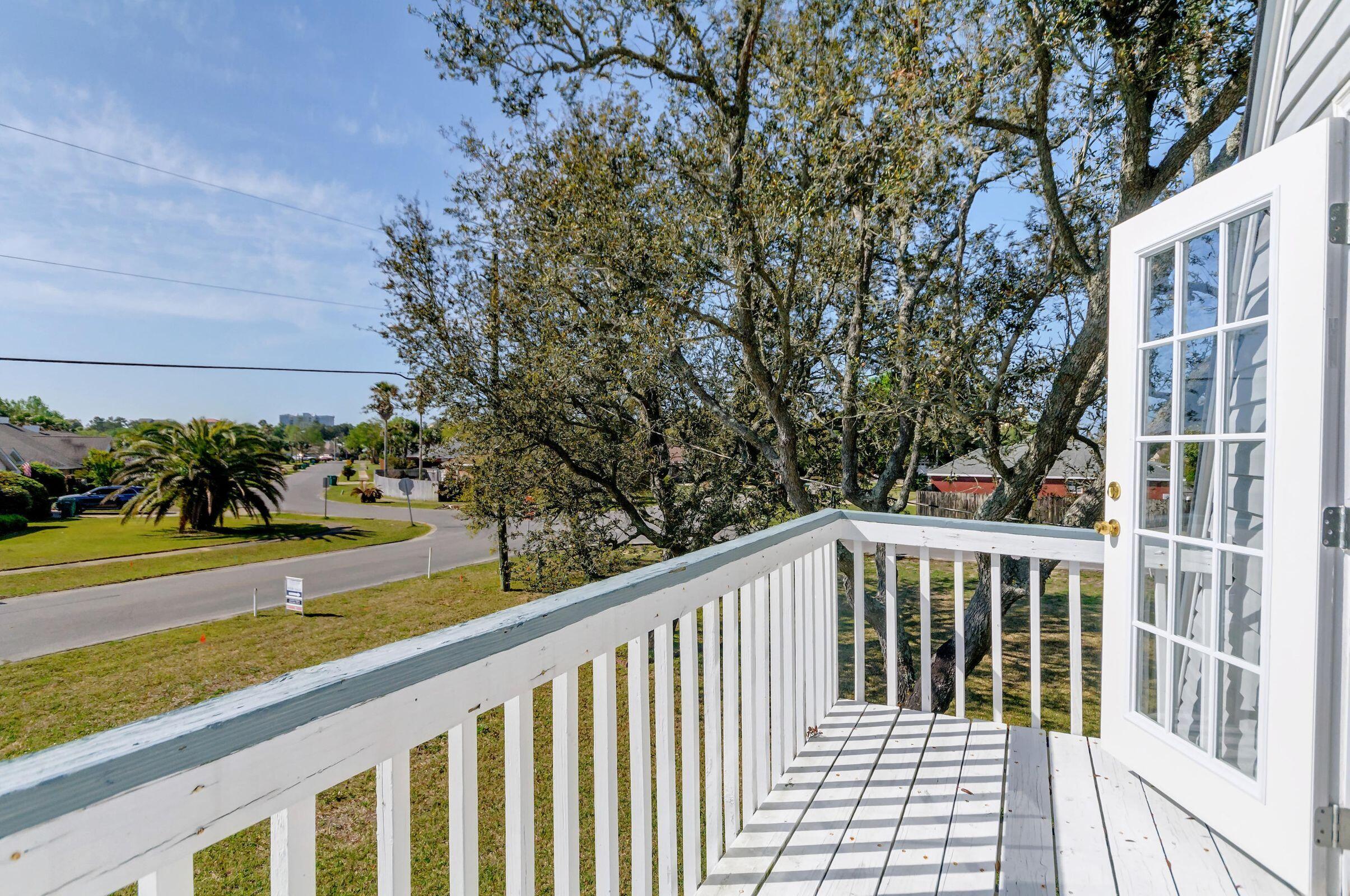 EASTWOOD 5TH ADDN - Residential