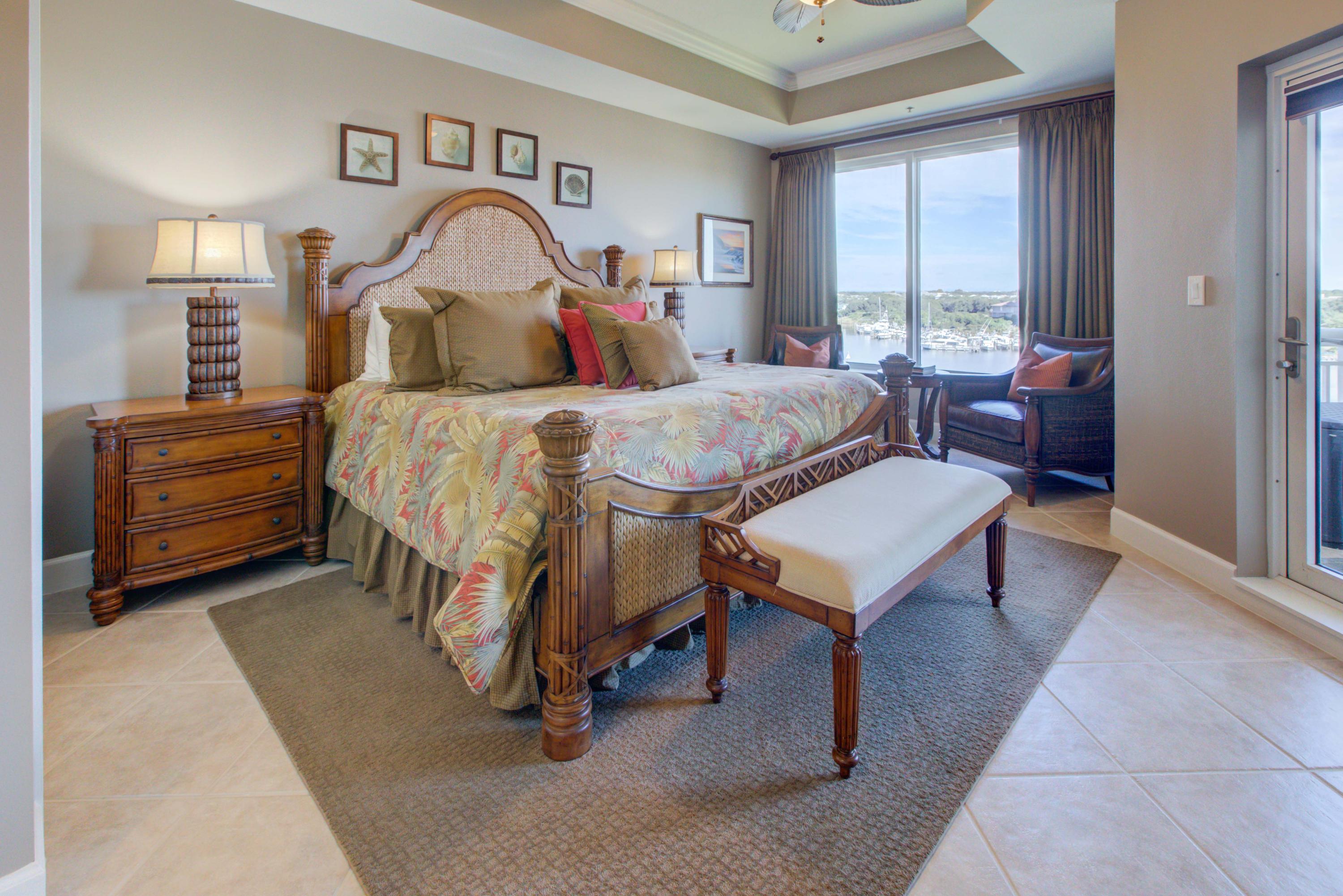 HARBOR LANDING - Residential