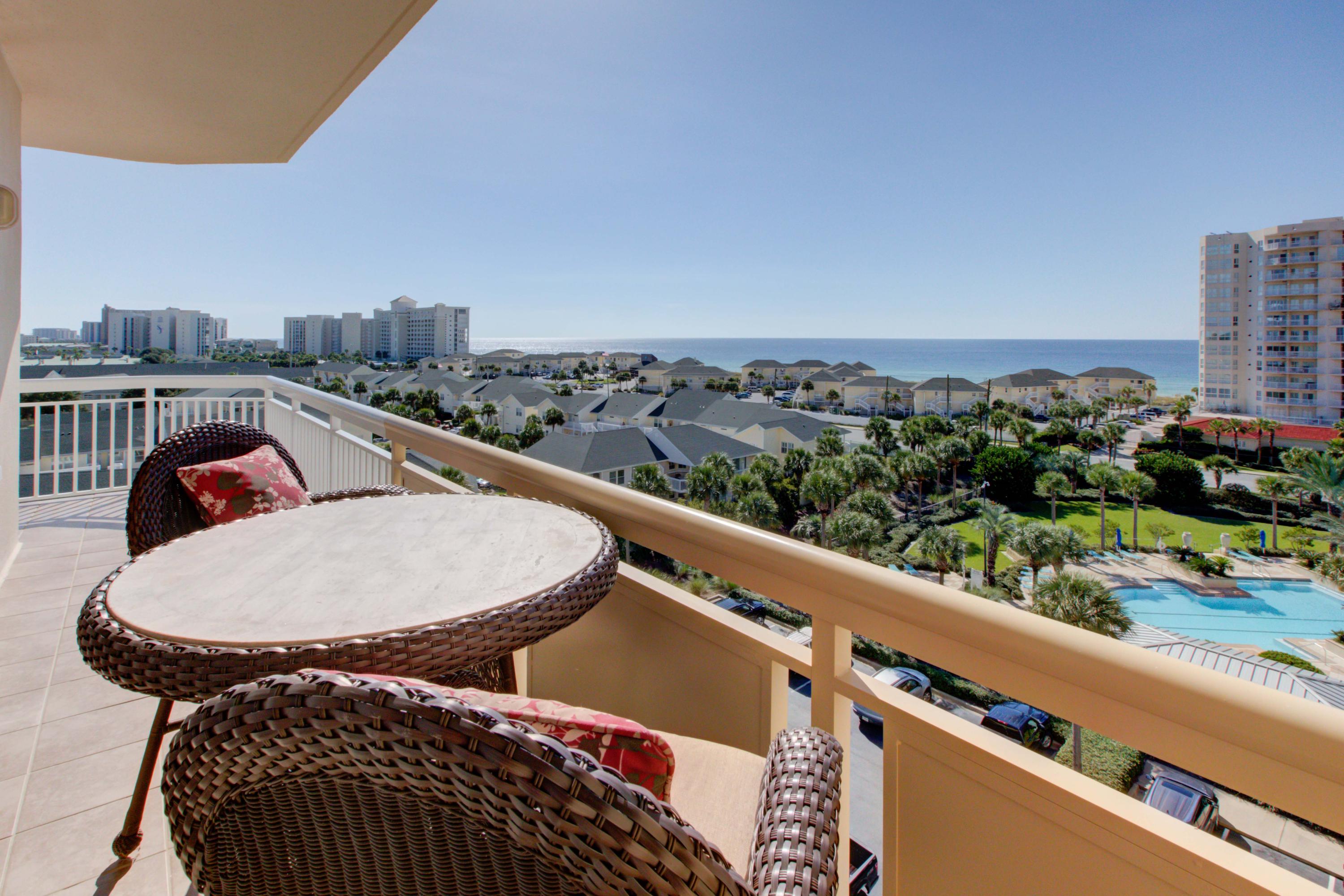 HARBOR LANDING - Residential