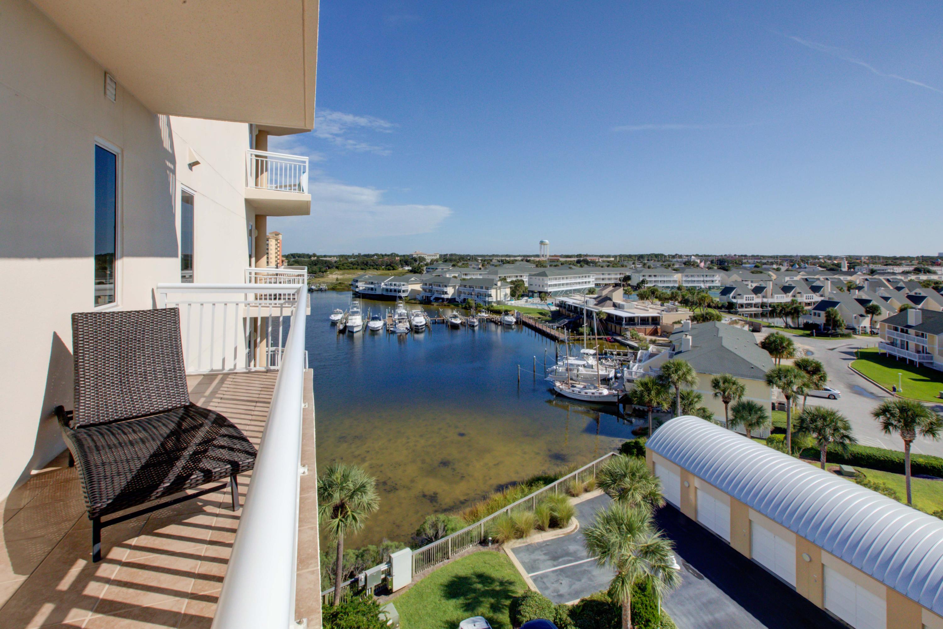 HARBOR LANDING - Residential