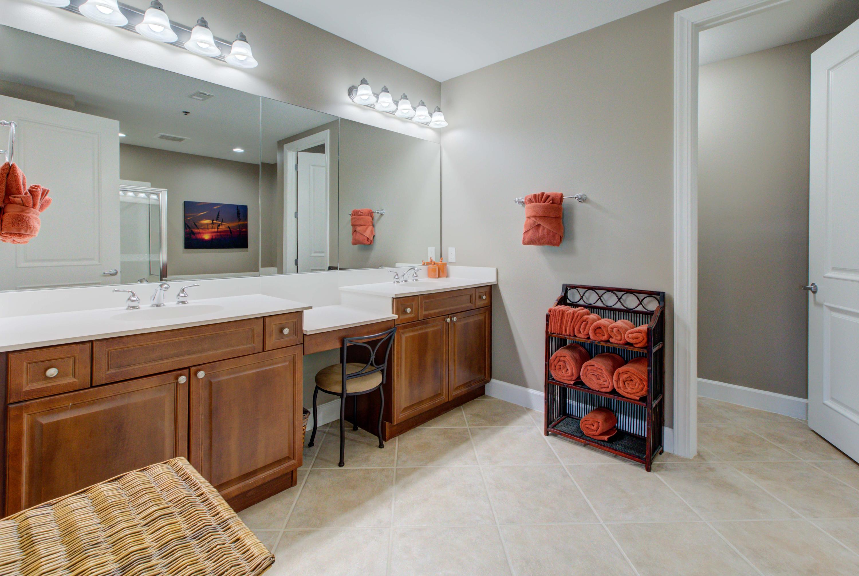 HARBOR LANDING - Residential