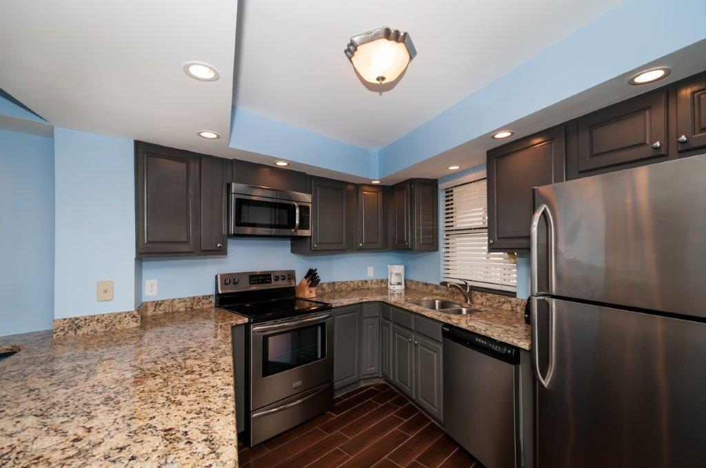 BEACHSIDE 2 CONDO - Residential