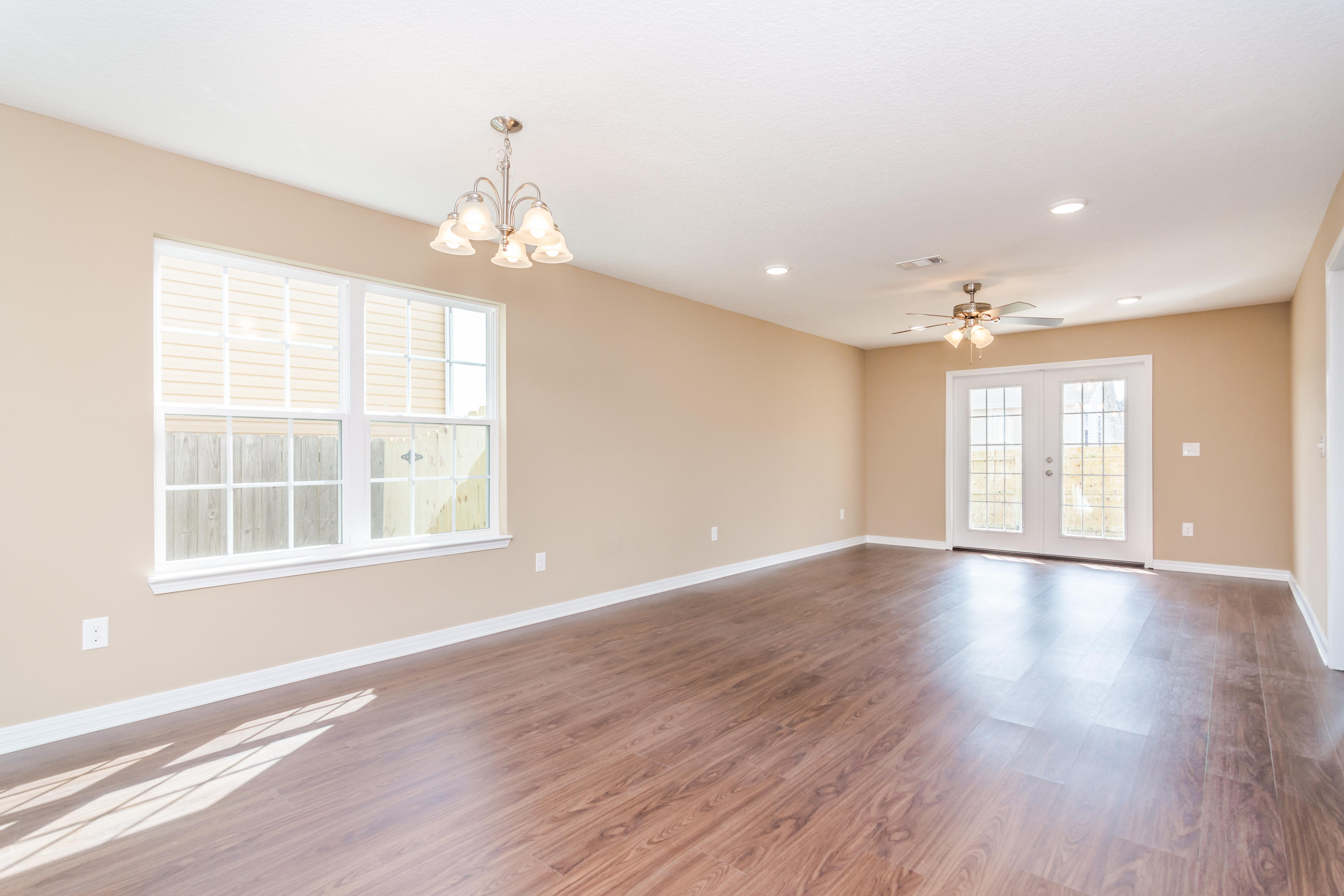 STILLWELL ESTATES - Residential