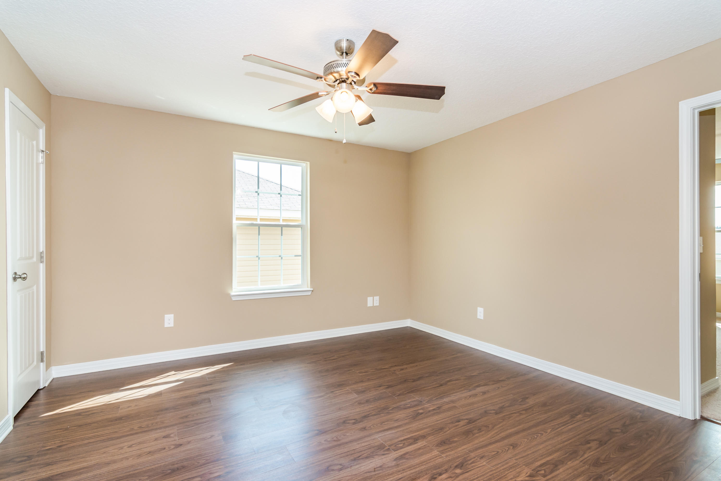 STILLWELL ESTATES - Residential