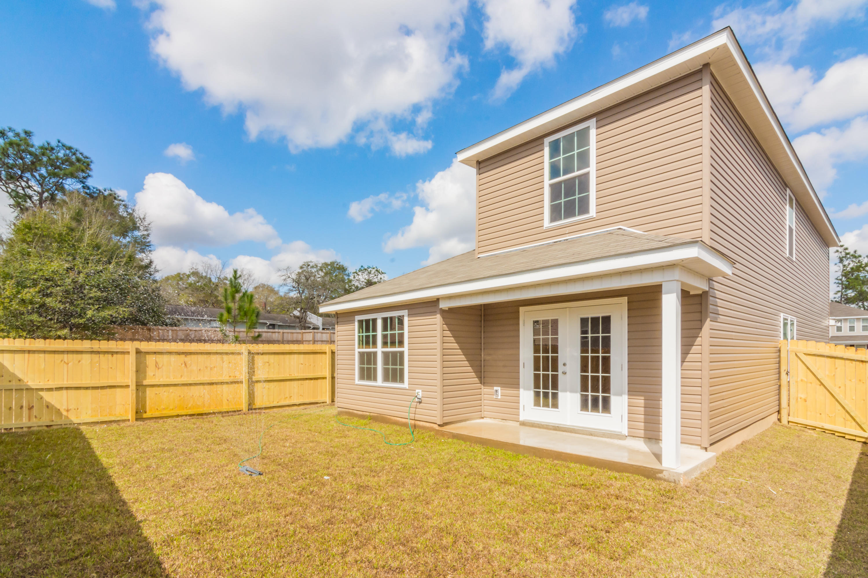 STILLWELL ESTATES - Residential