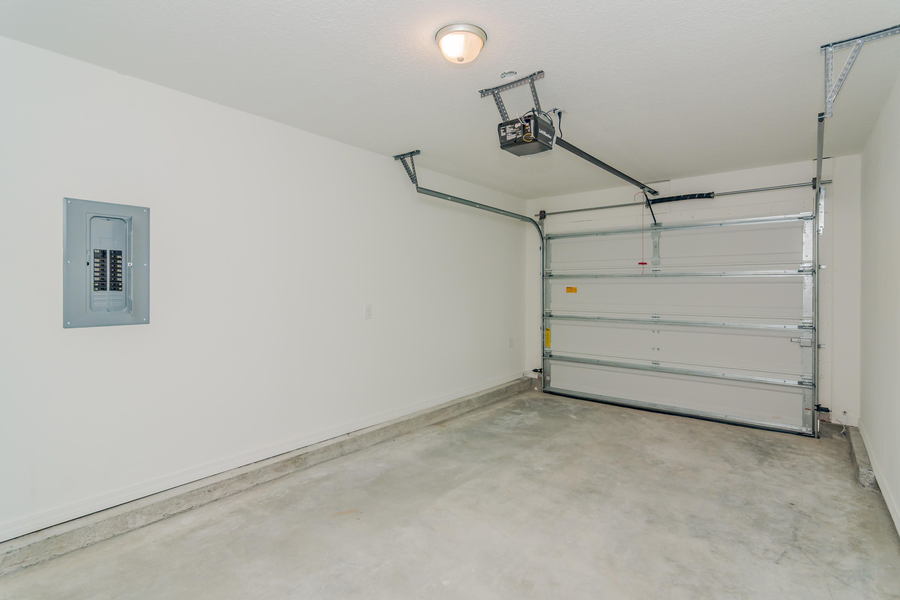 STILLWELL ESTATES - Residential