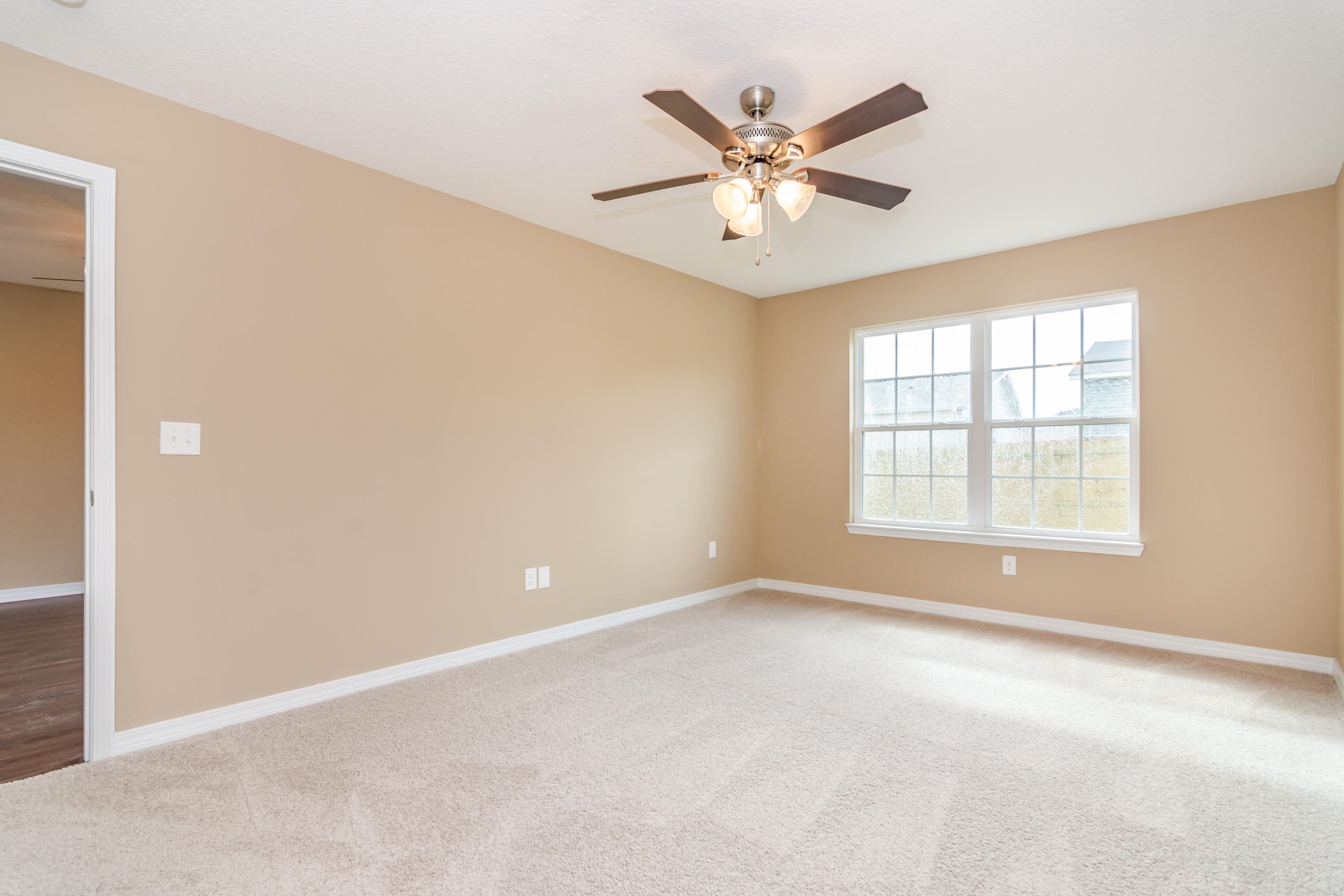 STILLWELL ESTATES - Residential