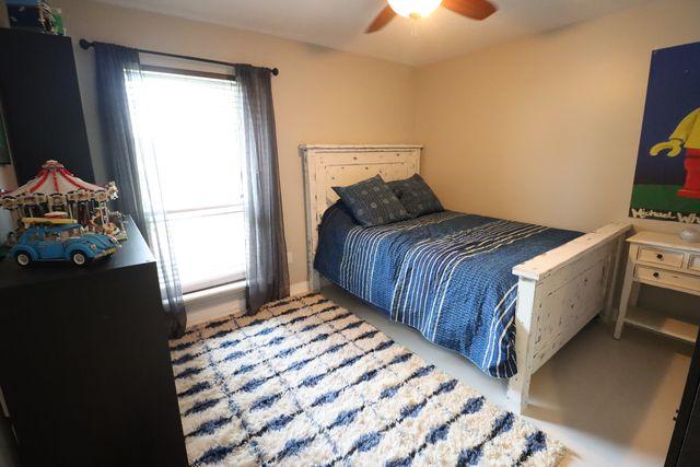 CANDLEWICK ACRES - Residential