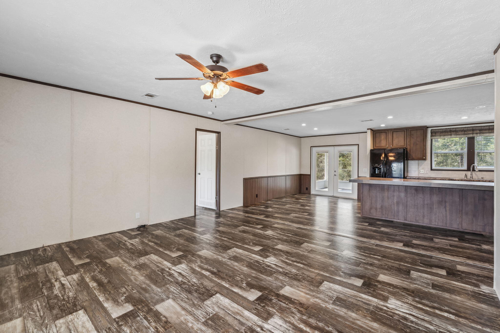 LOT 20 BLK I JUNIPER LAKE EST UNIT 6 OF OAKWOOD HILLS OR 3073-1980 OR 3158-537 - Residential