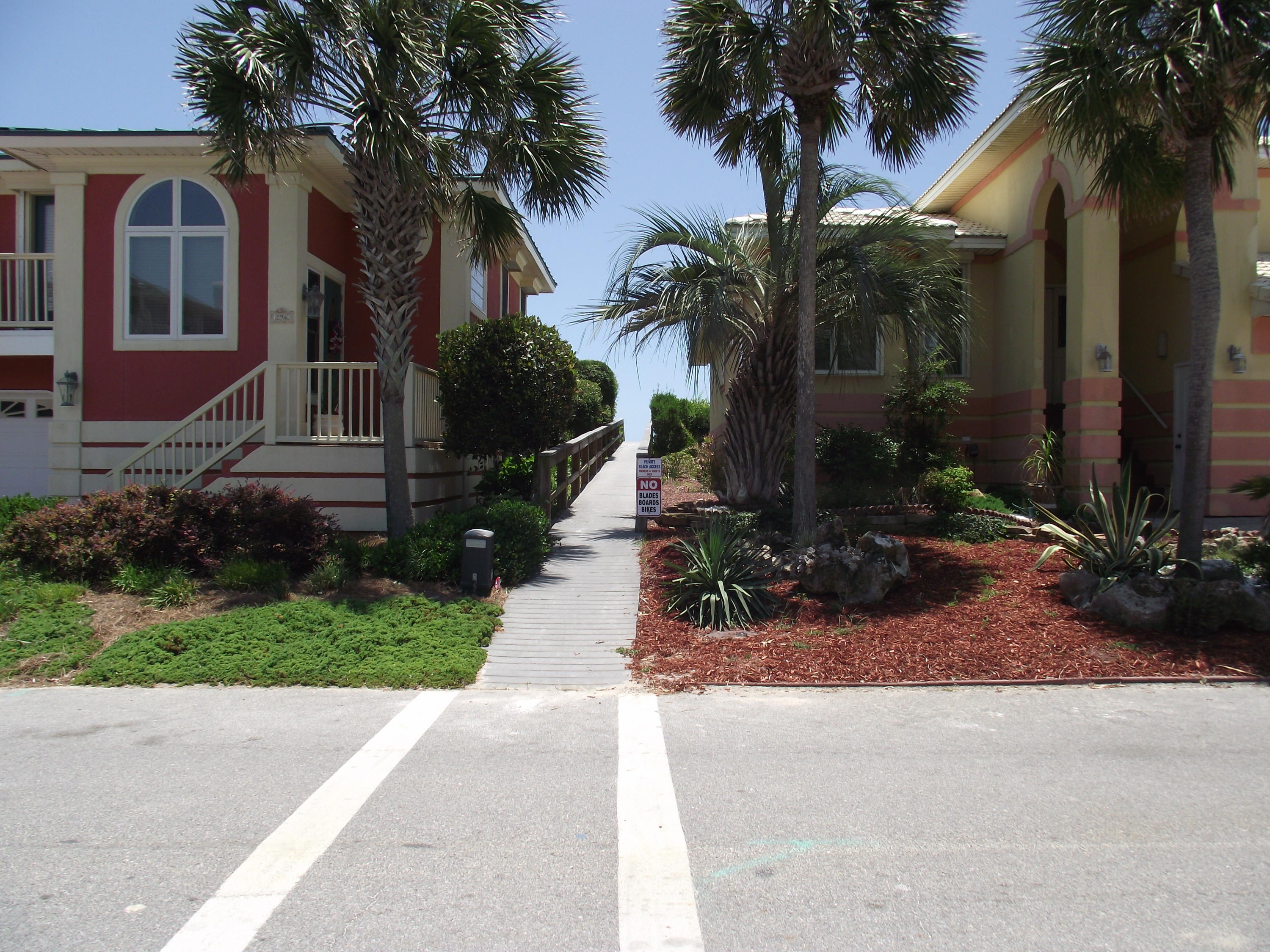 SAND CLIFFS 4TH ADDN - Land