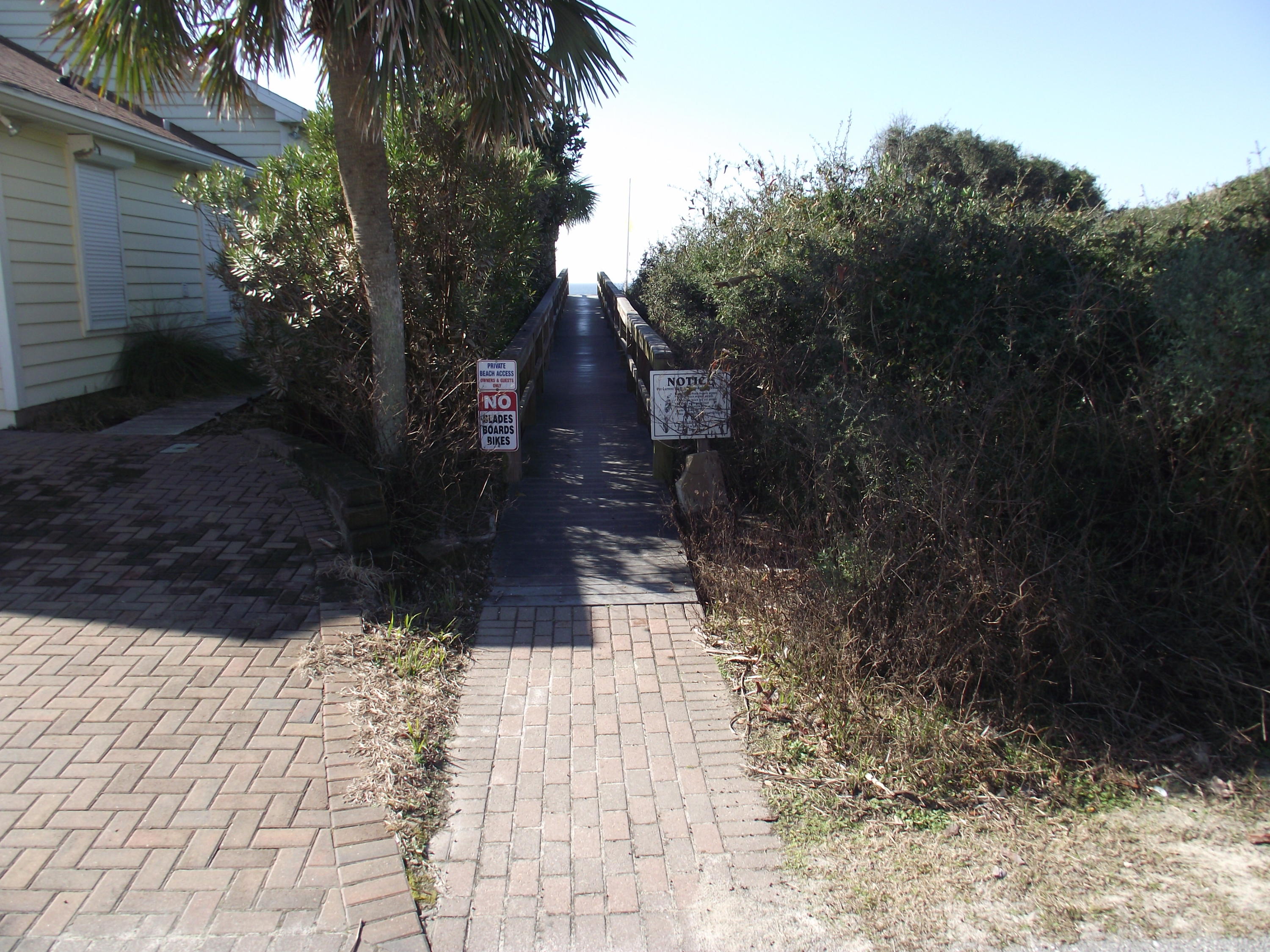 SAND CLIFFS 4TH ADDN - Land