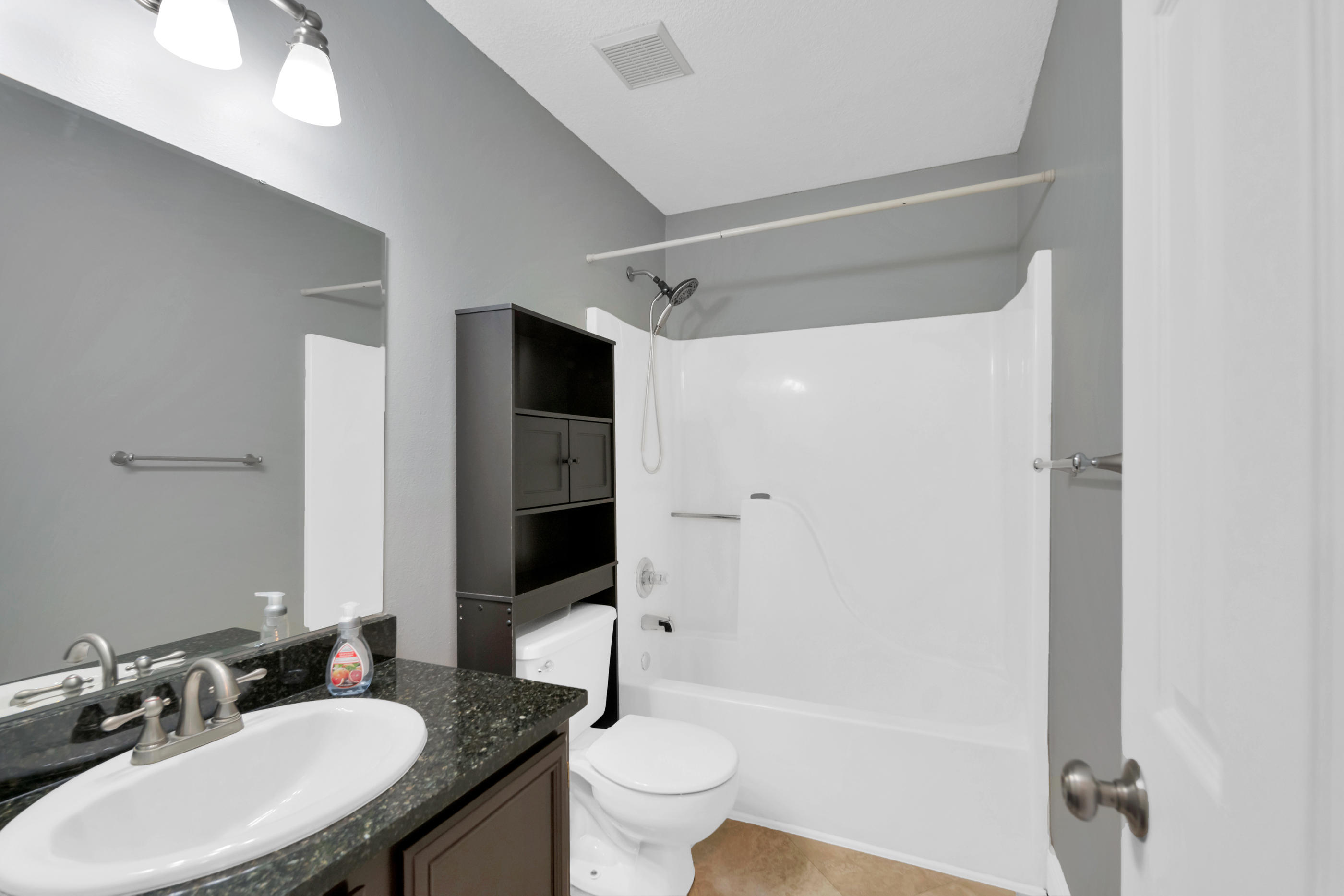 PINE RIDGE TRACE RE/SUB - Residential