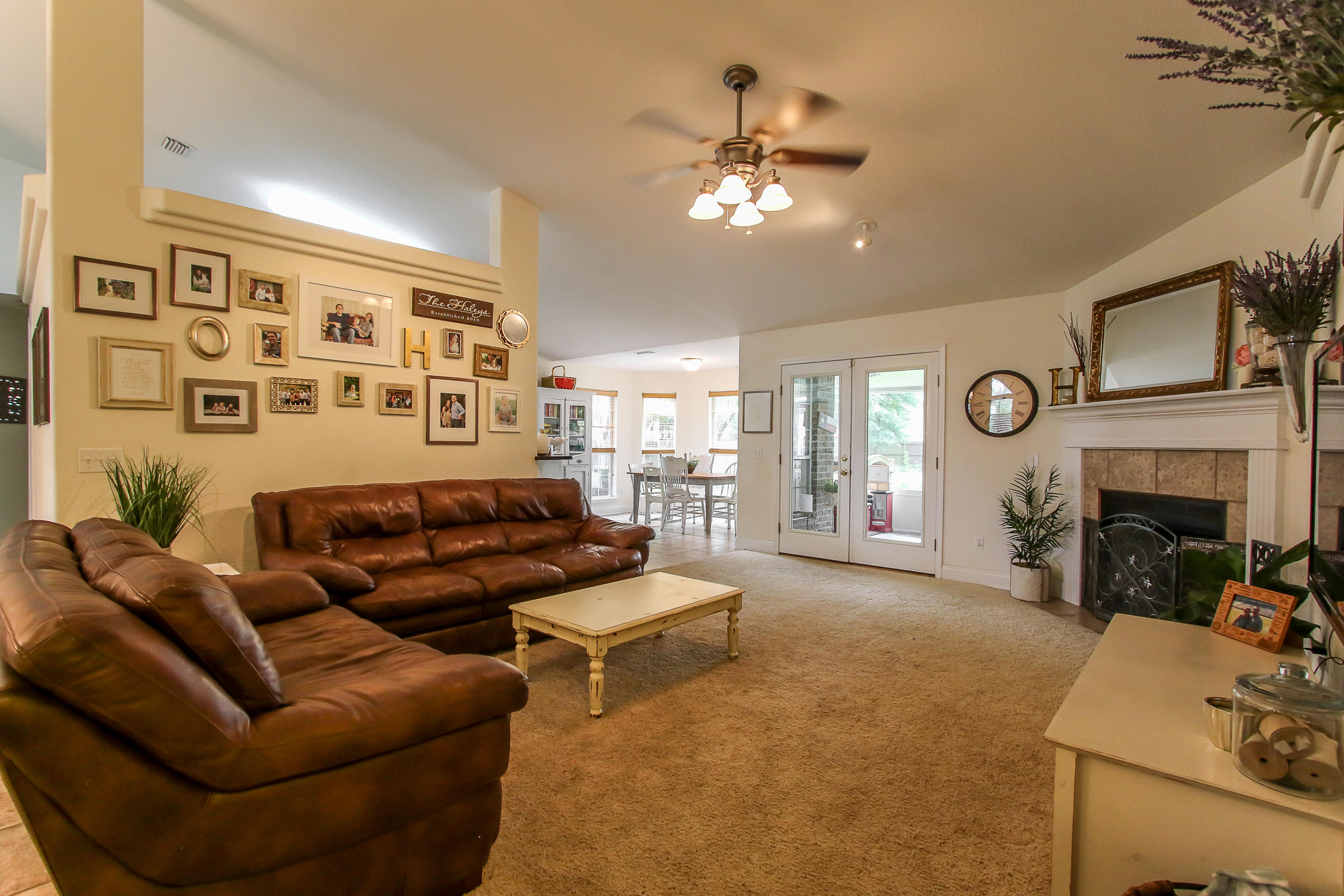 HOLLEY BY THE SEA - Residential