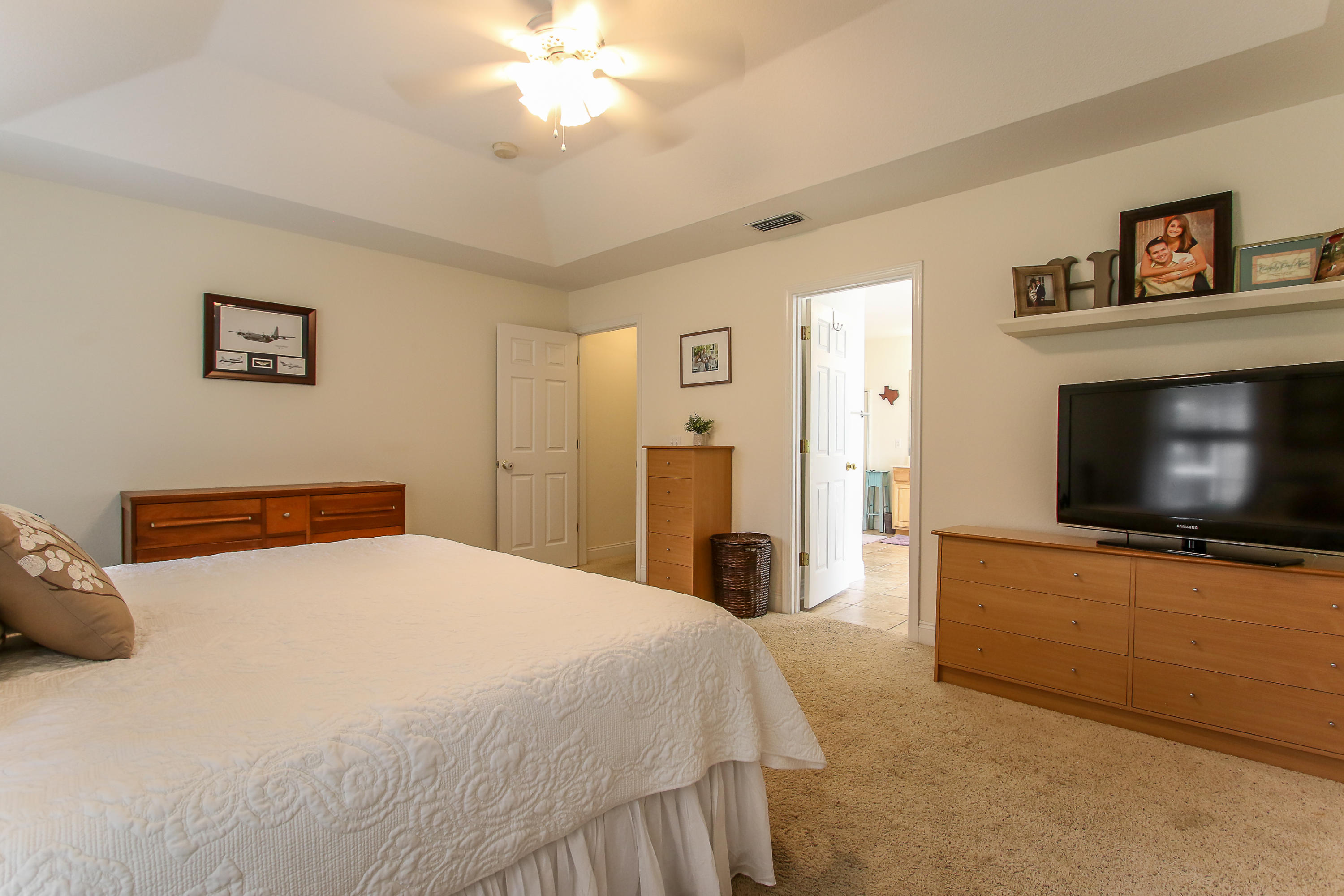 HOLLEY BY THE SEA - Residential