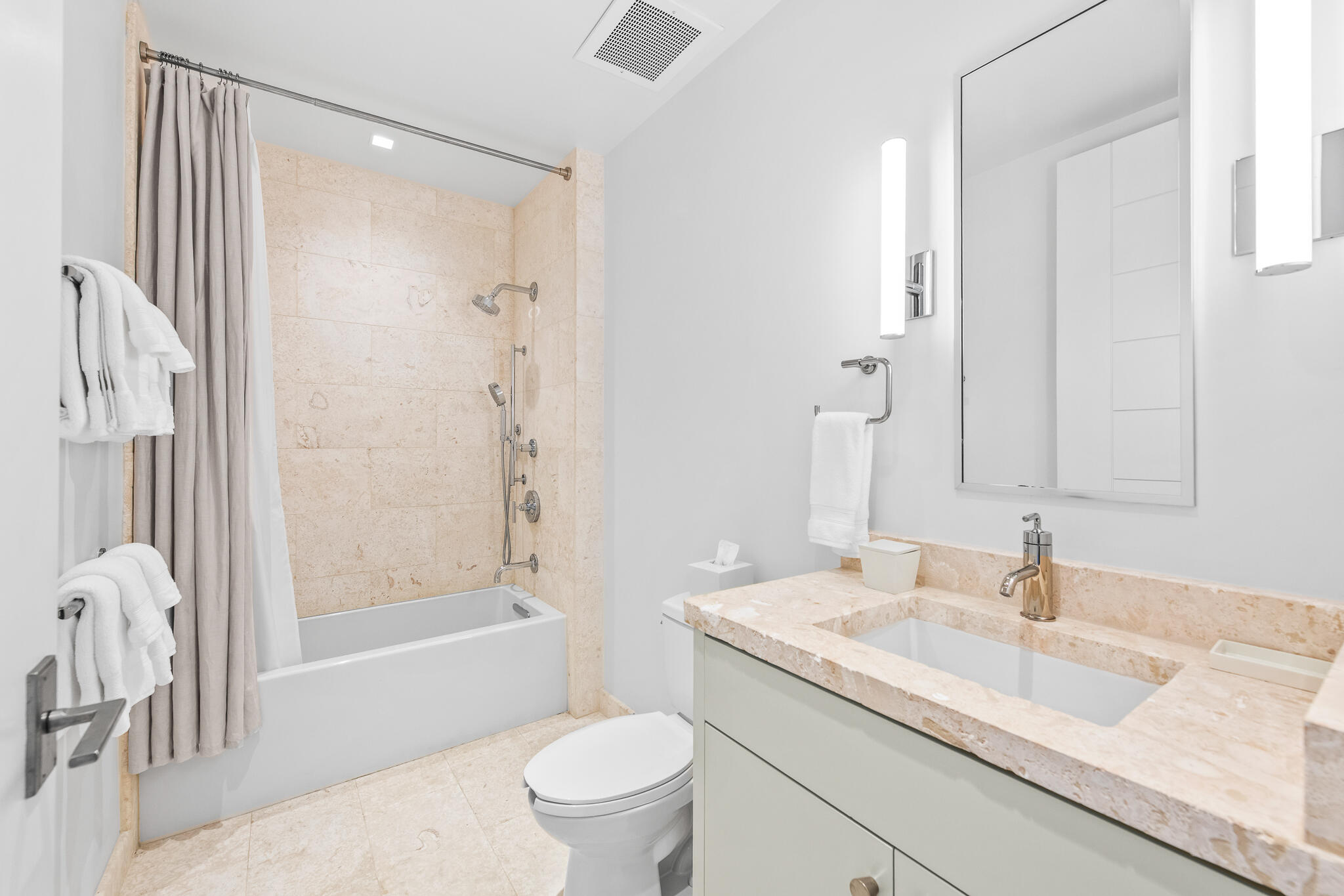 ALYS BEACH - Residential