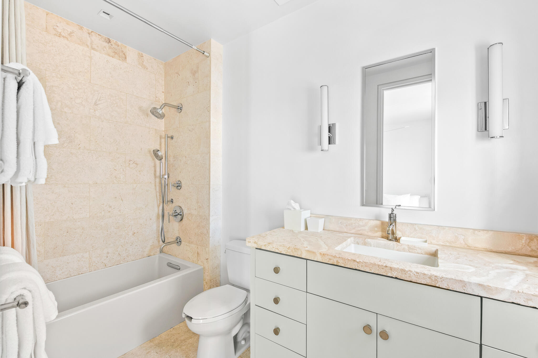 ALYS BEACH - Residential