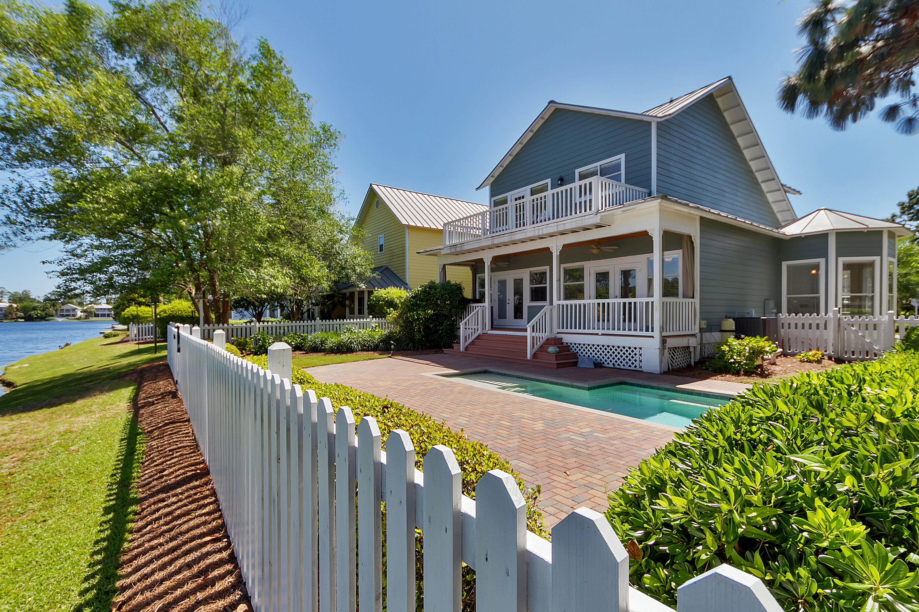 CRYSTAL LAKE AT SANDESTIN - Residential