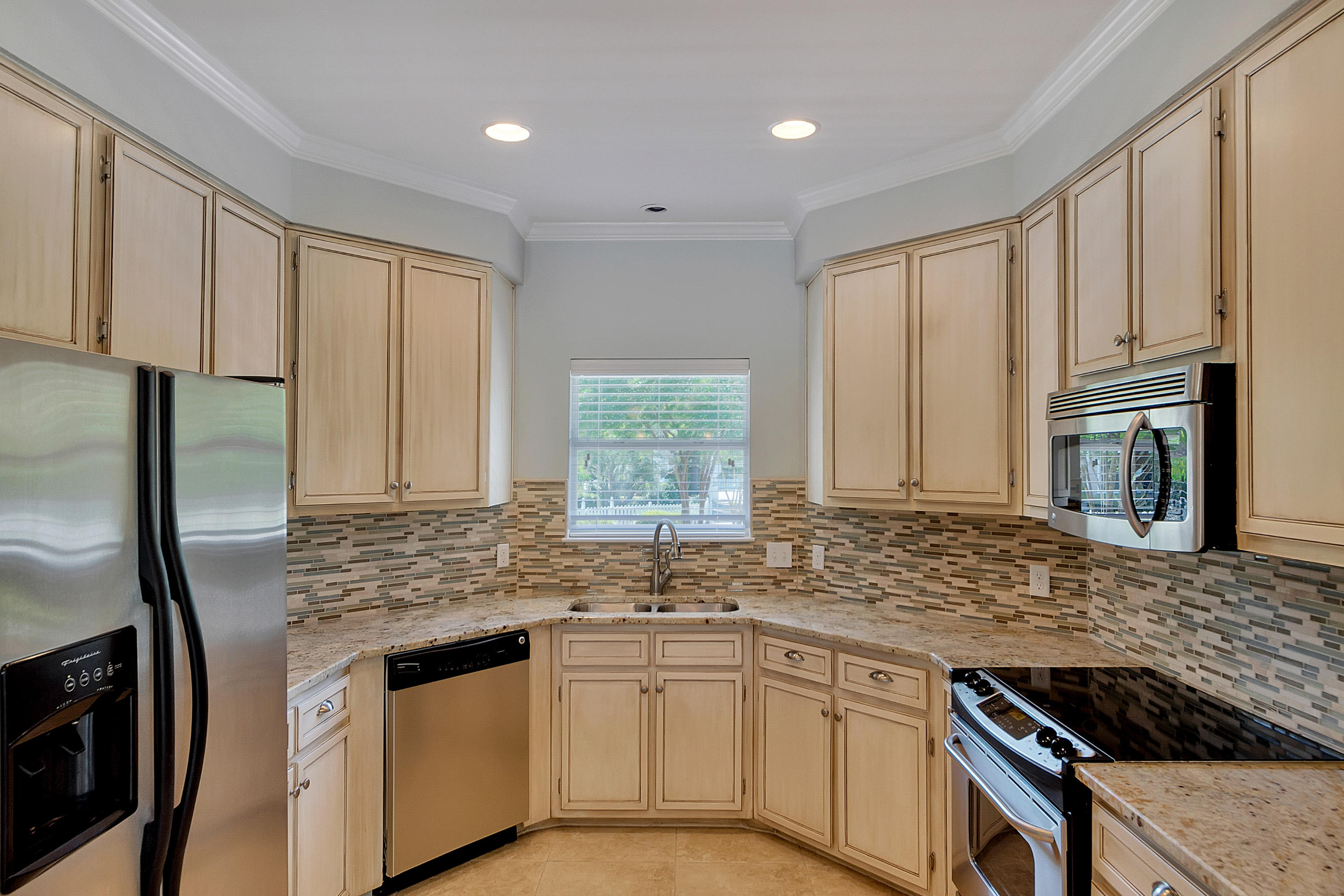 CRYSTAL LAKE AT SANDESTIN - Residential