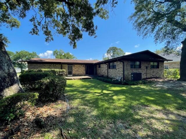 MAGNOLIA SHORES S/D - Residential