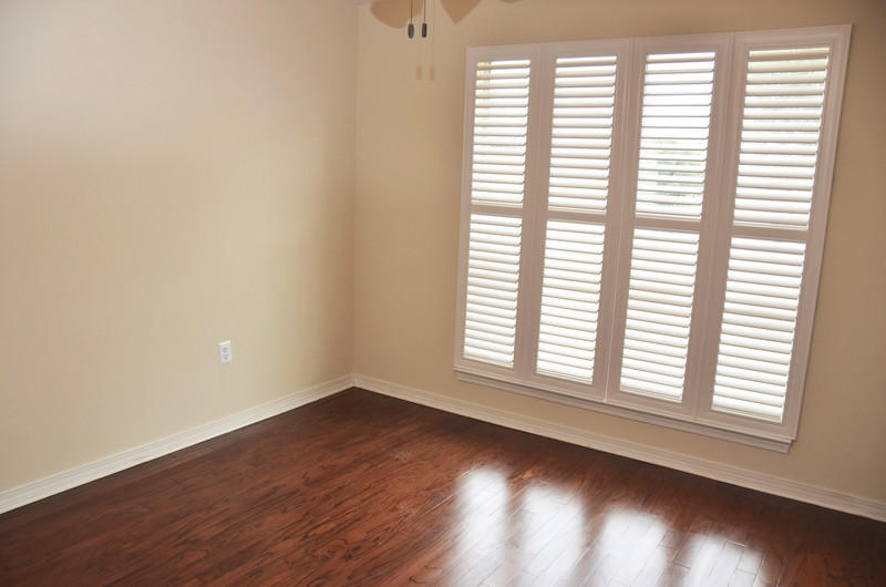 Santander 1st - Residential