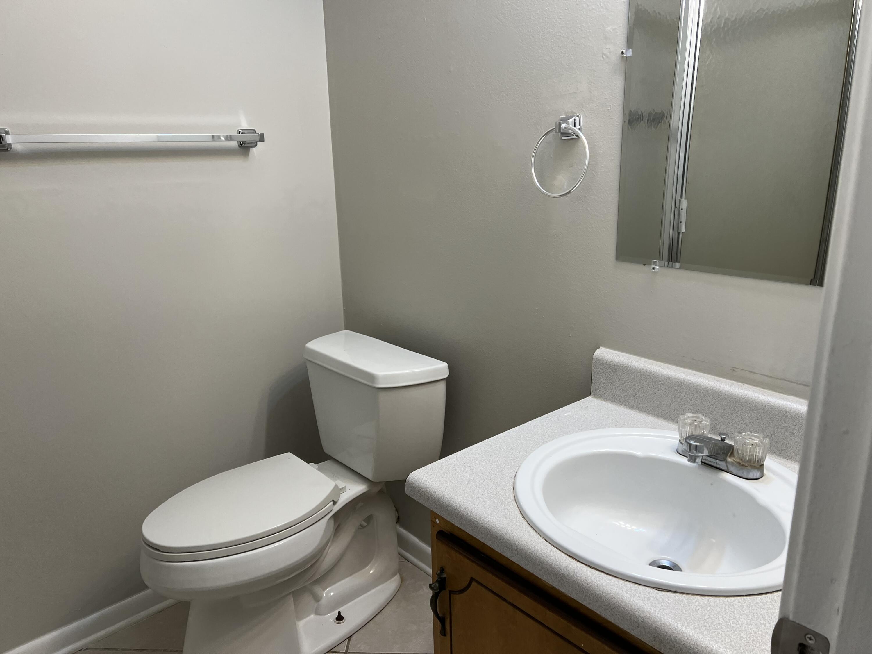 CHOCTAW 3RD ADDN - Residential Lease