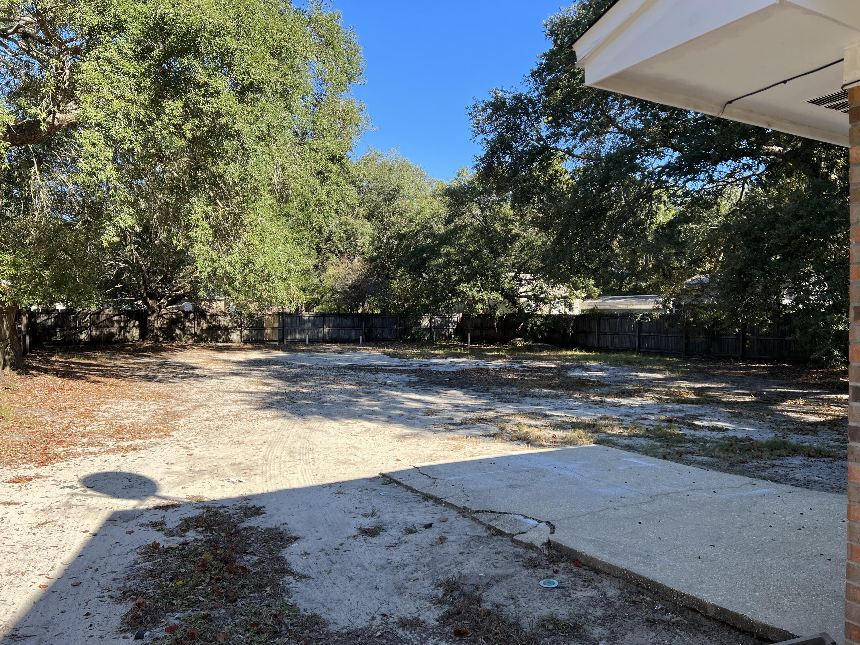 CHOCTAW 3RD ADDN - Residential Lease