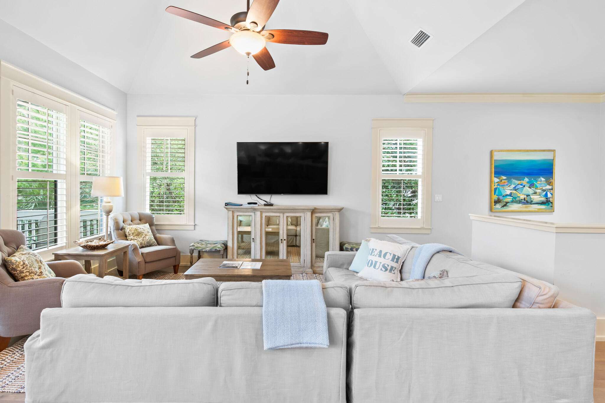 PINECREST - Residential