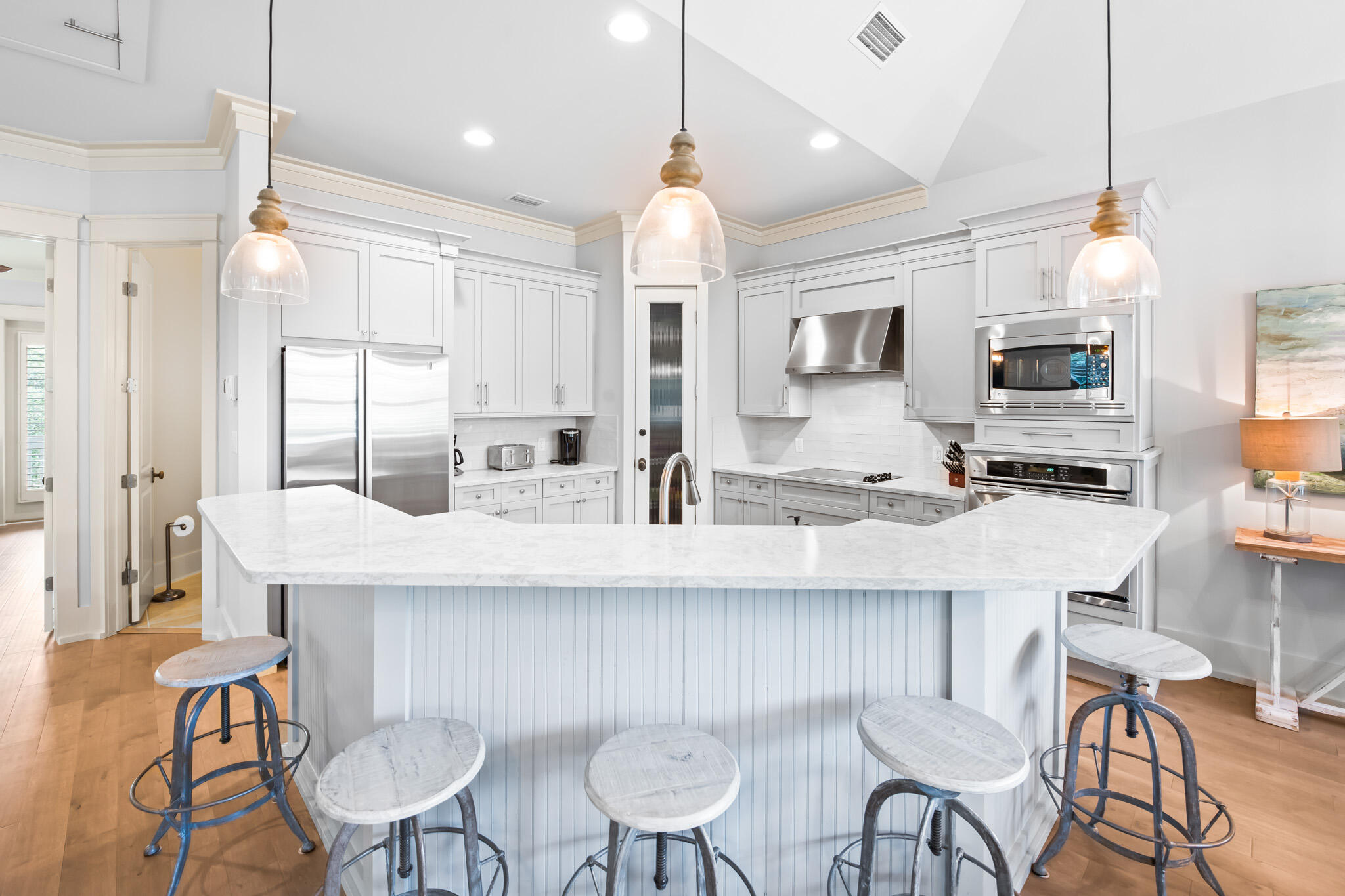 PINECREST - Residential