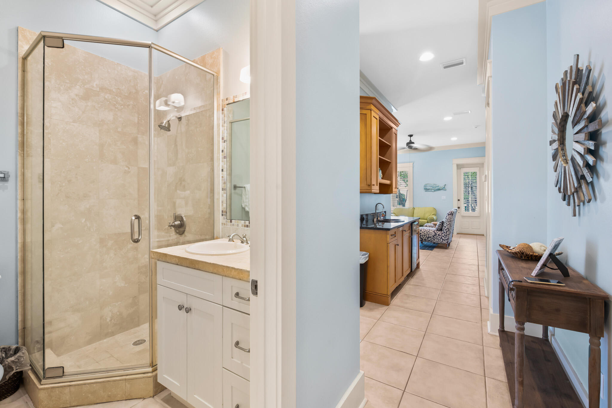 PINECREST - Residential