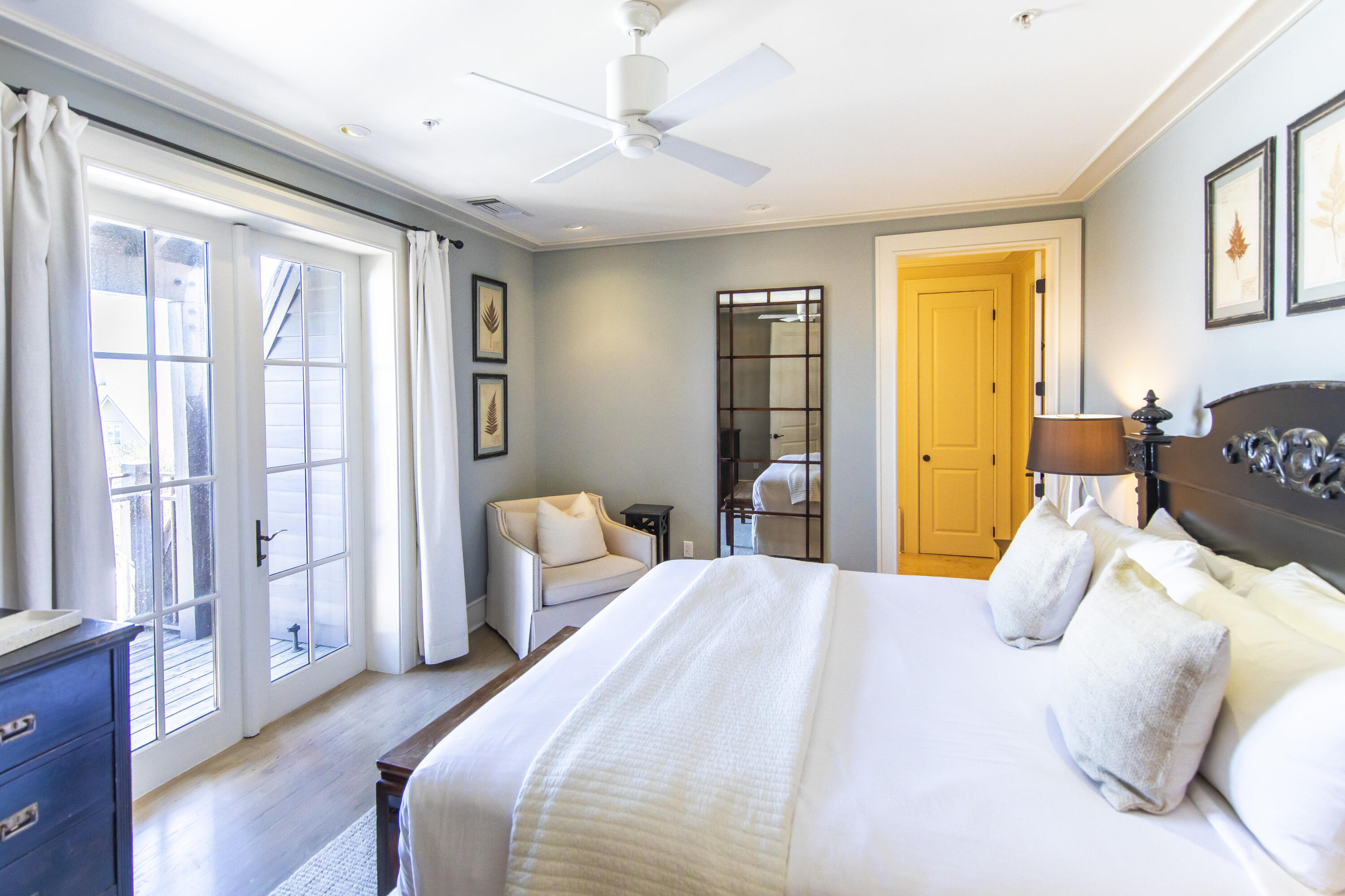 ROSEMARY BEACH, THE MERCADO - Residential