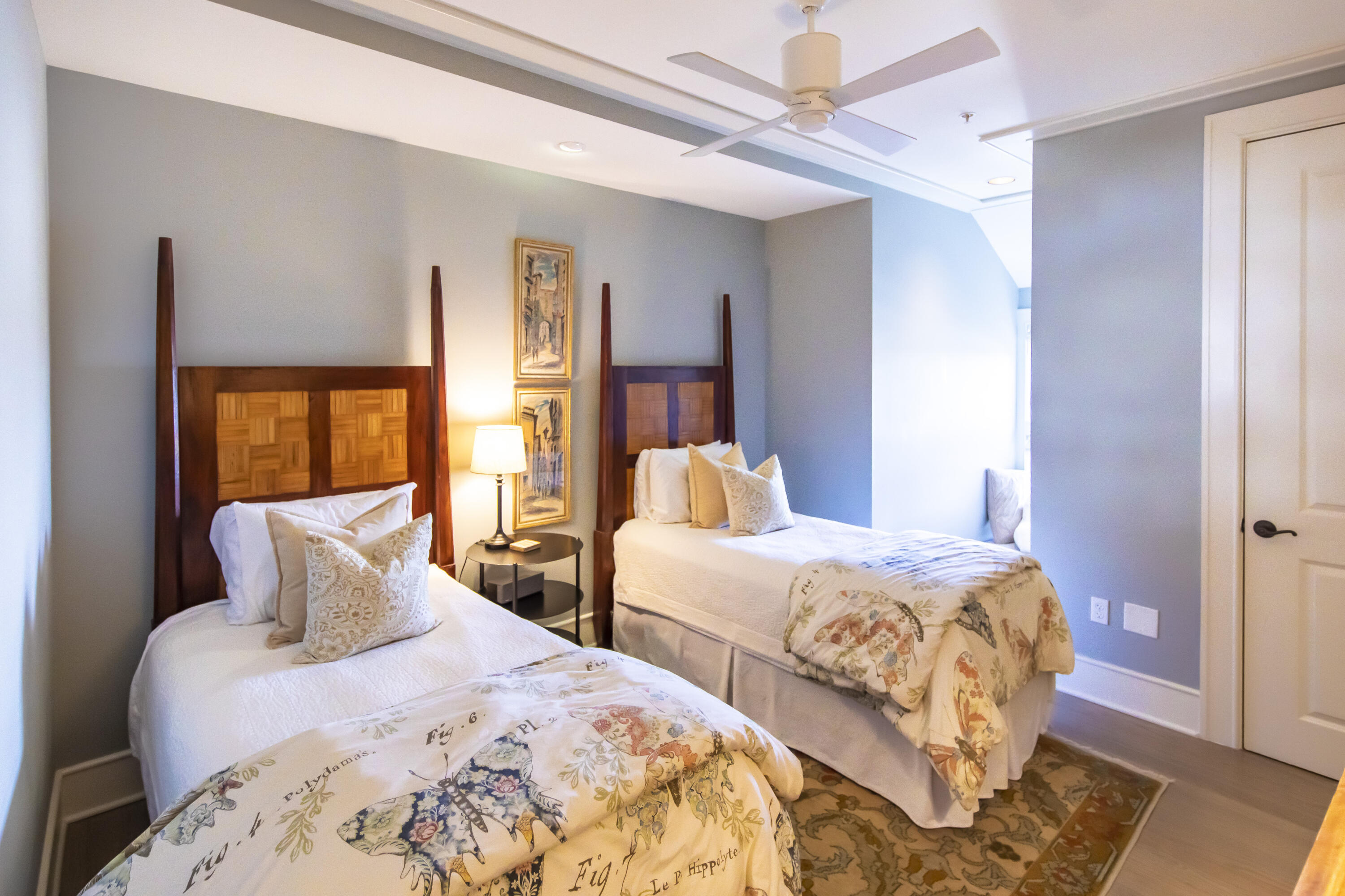 ROSEMARY BEACH, THE MERCADO - Residential