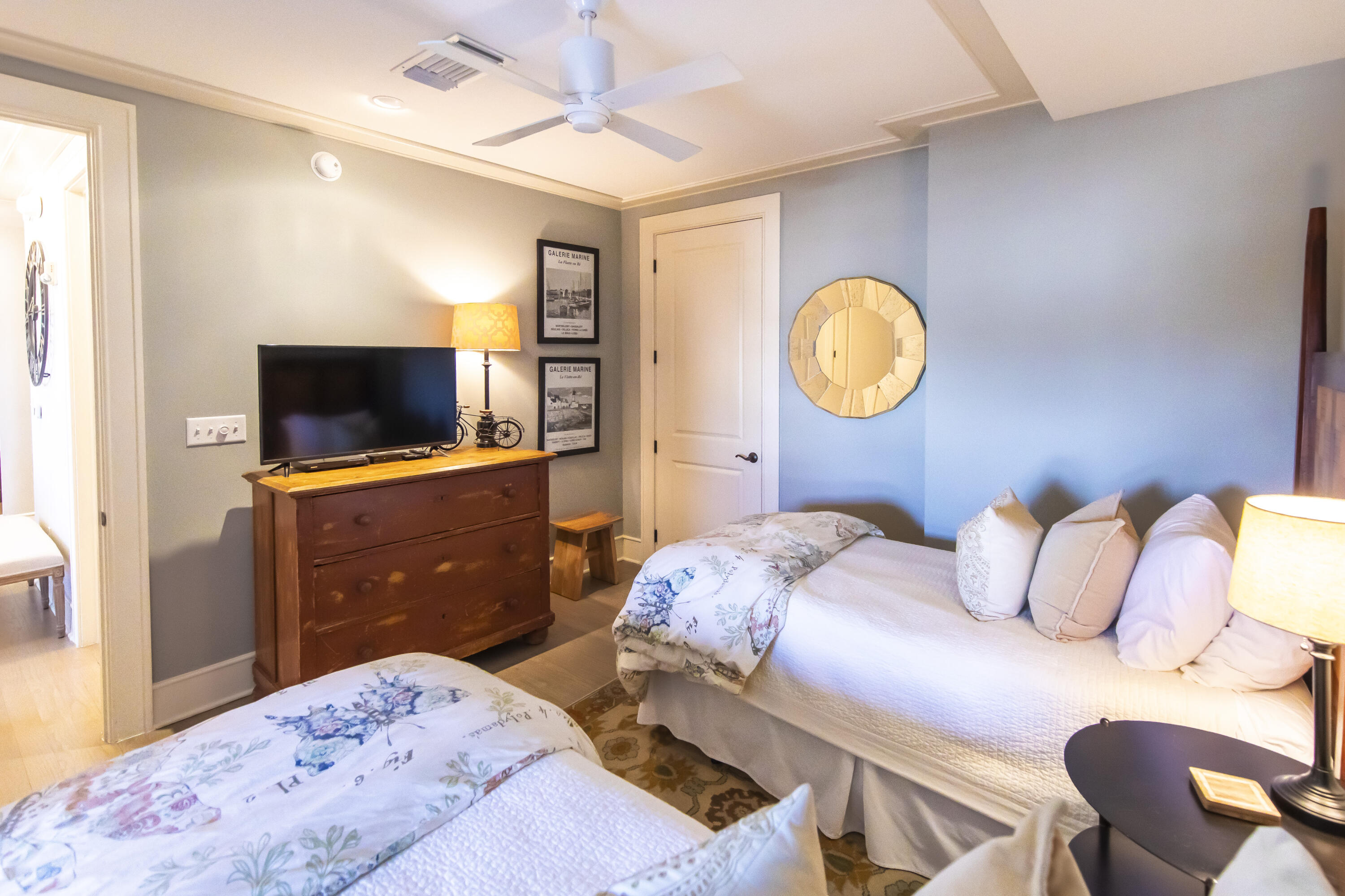 ROSEMARY BEACH, THE MERCADO - Residential